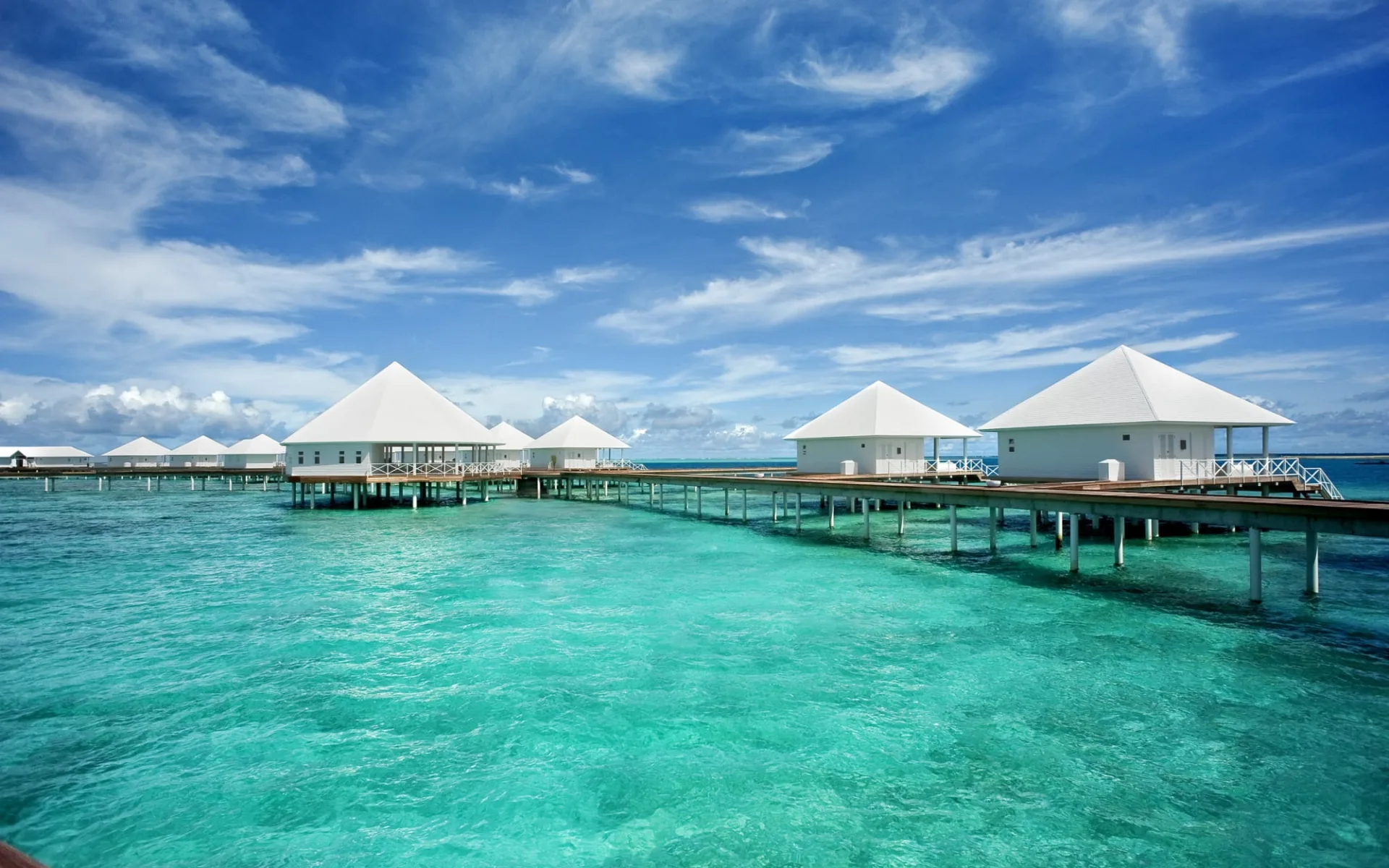 Diamonds Thudufushi in Ari-Atoll: 