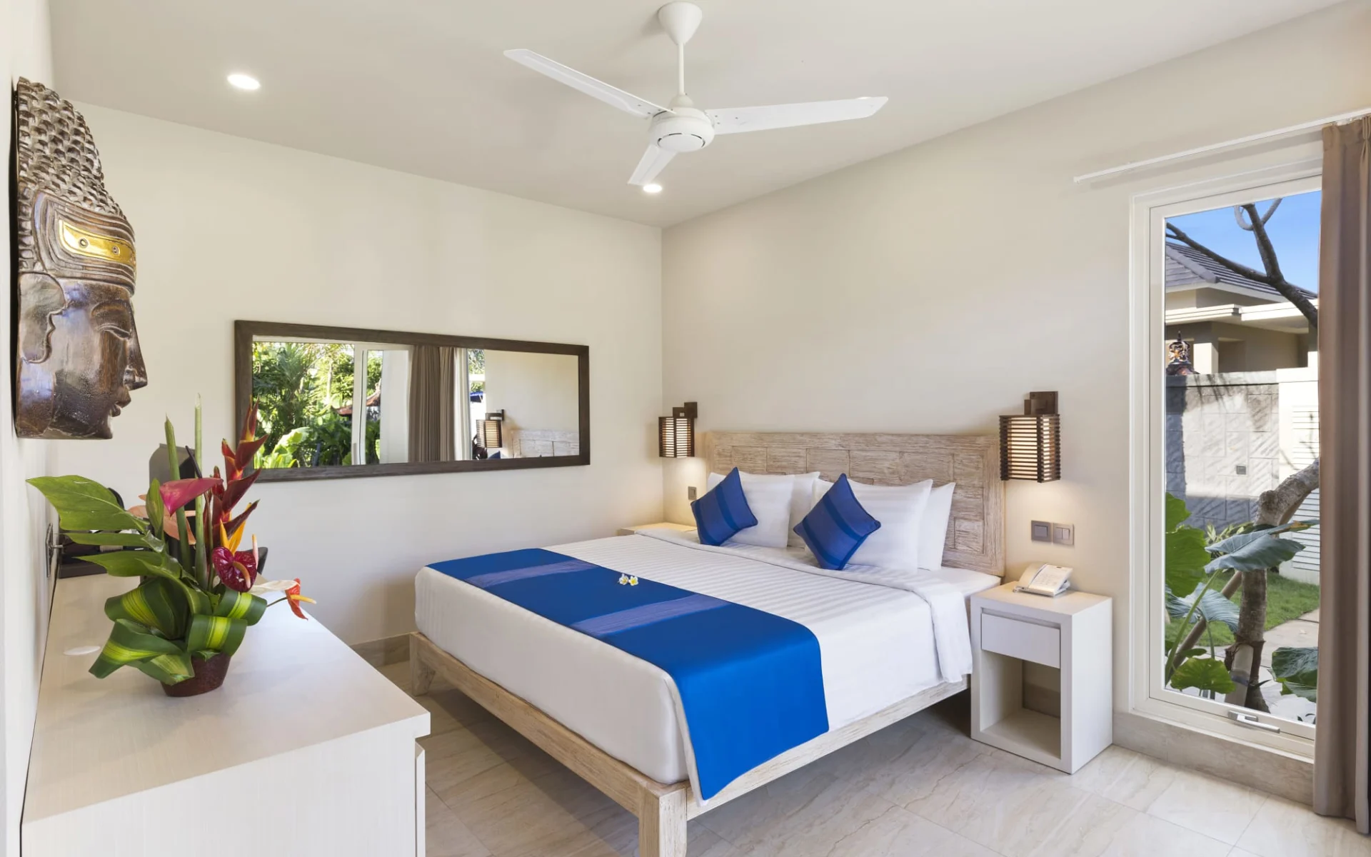 The Lovina Bali in Nordbali:  Deluxe Studio | Bedroom