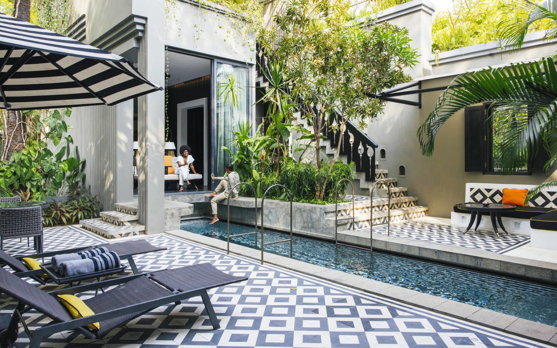 Shinta Mani Bensley Collection Pool Villas in Siem Reap:  Pool Villa | swimmingpool with sun chairs