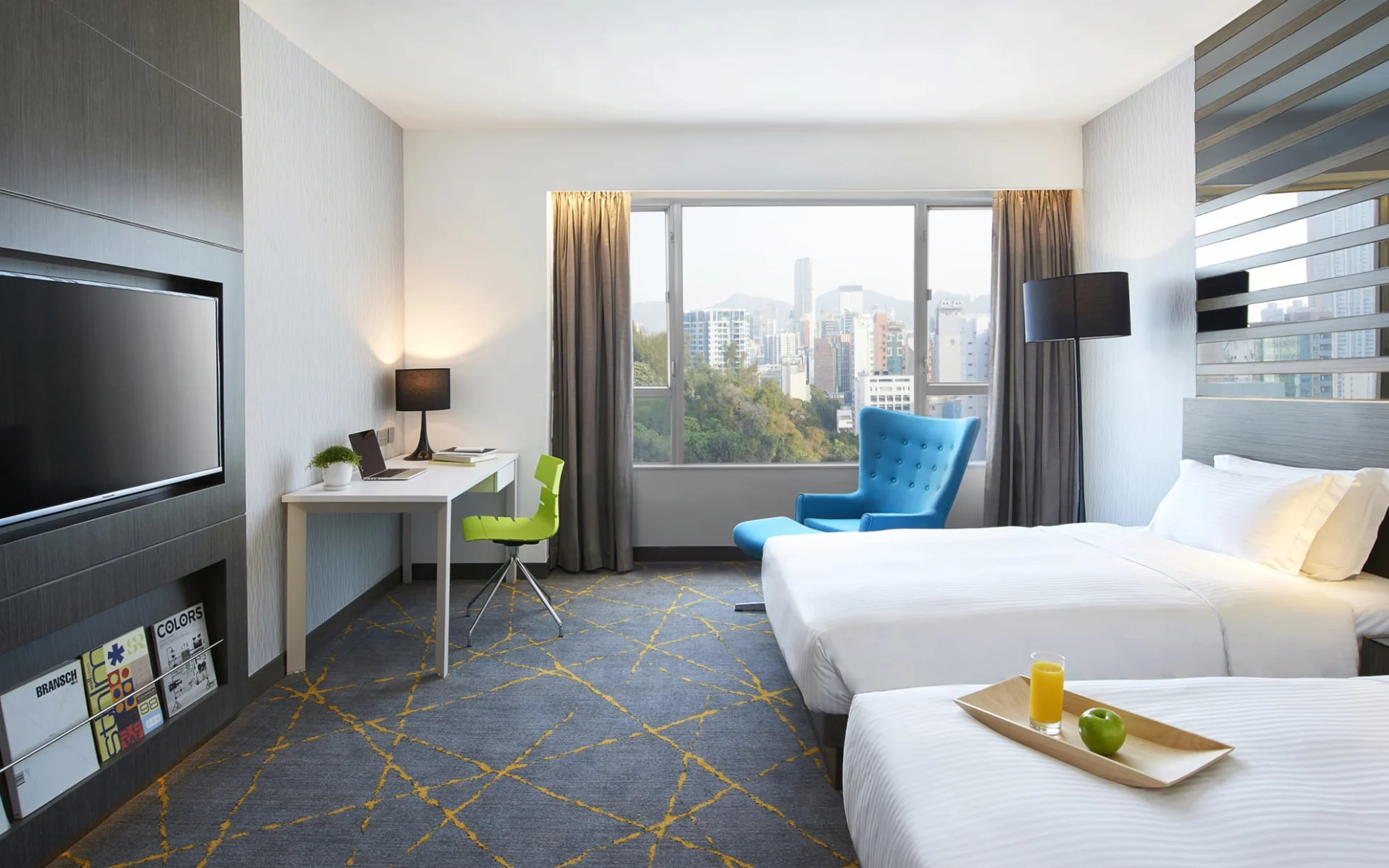 The City View Hotel in Hong Kong: Premier Plus | Twin