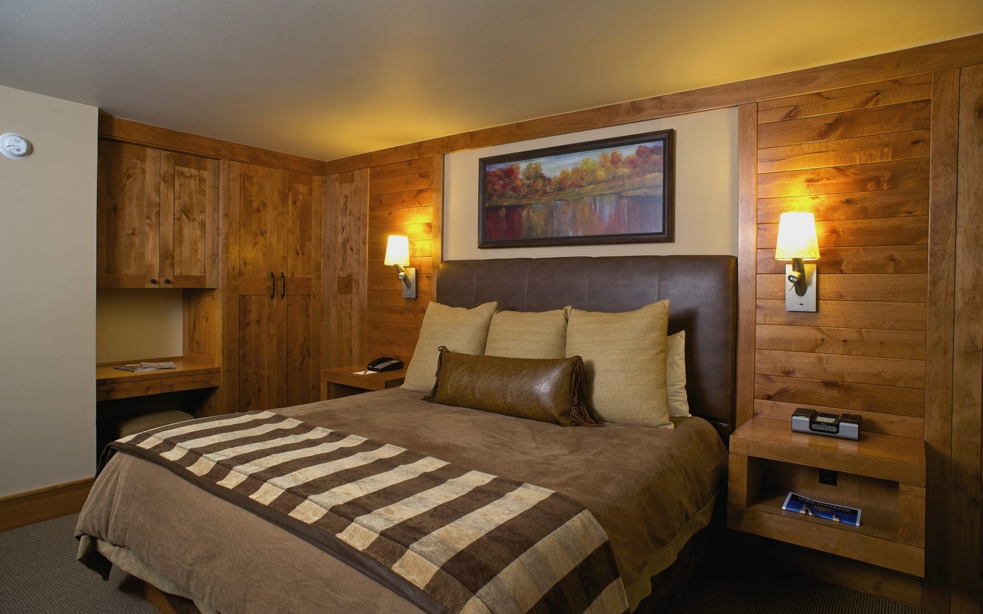 Sunriver Resort in Bend:  Zimmer_Sunriver Resort_Lodge Villa Room_Tourmappers