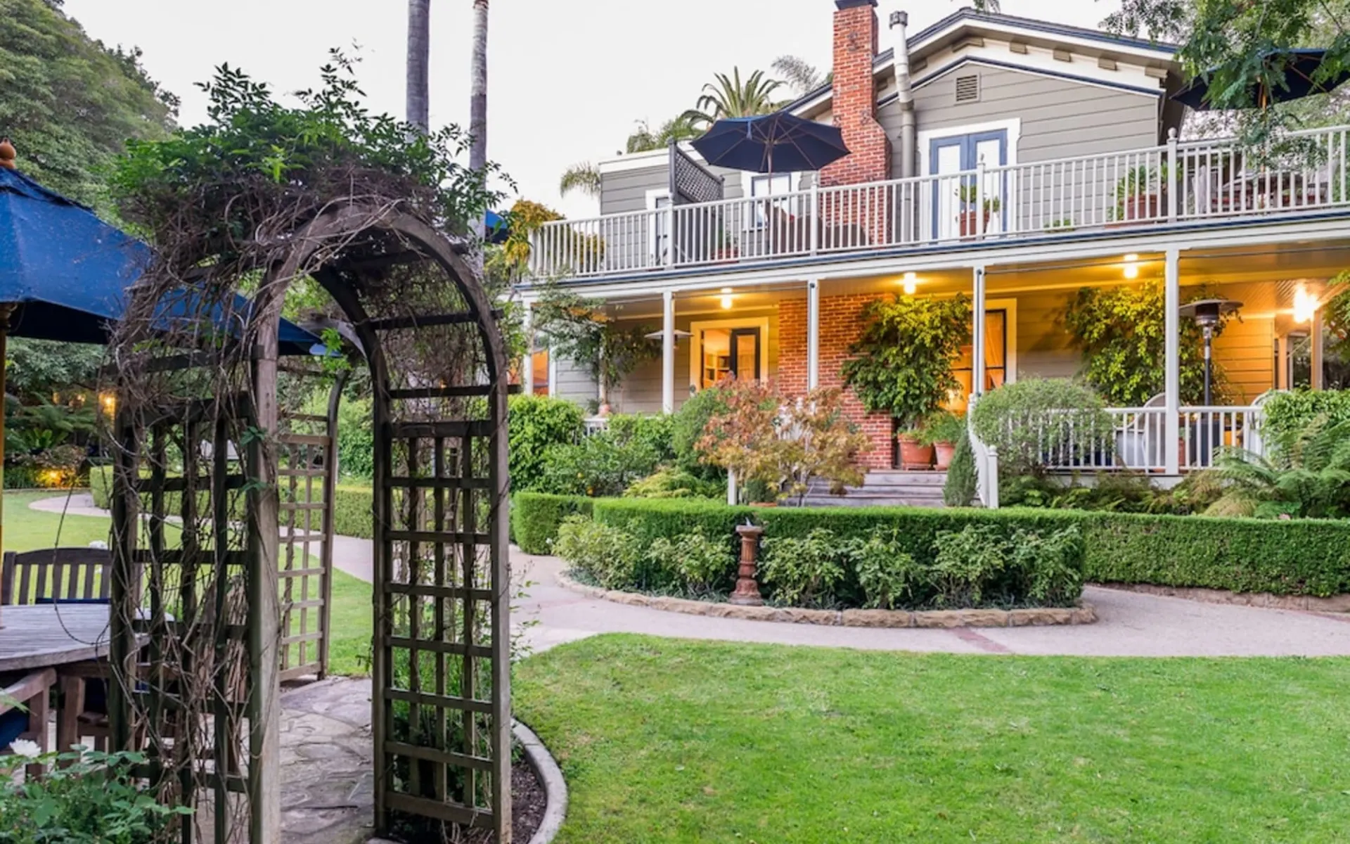 Simpson House Inn in Santa Barbara: Santa Barbara_Simpson House Inn_Aussen2