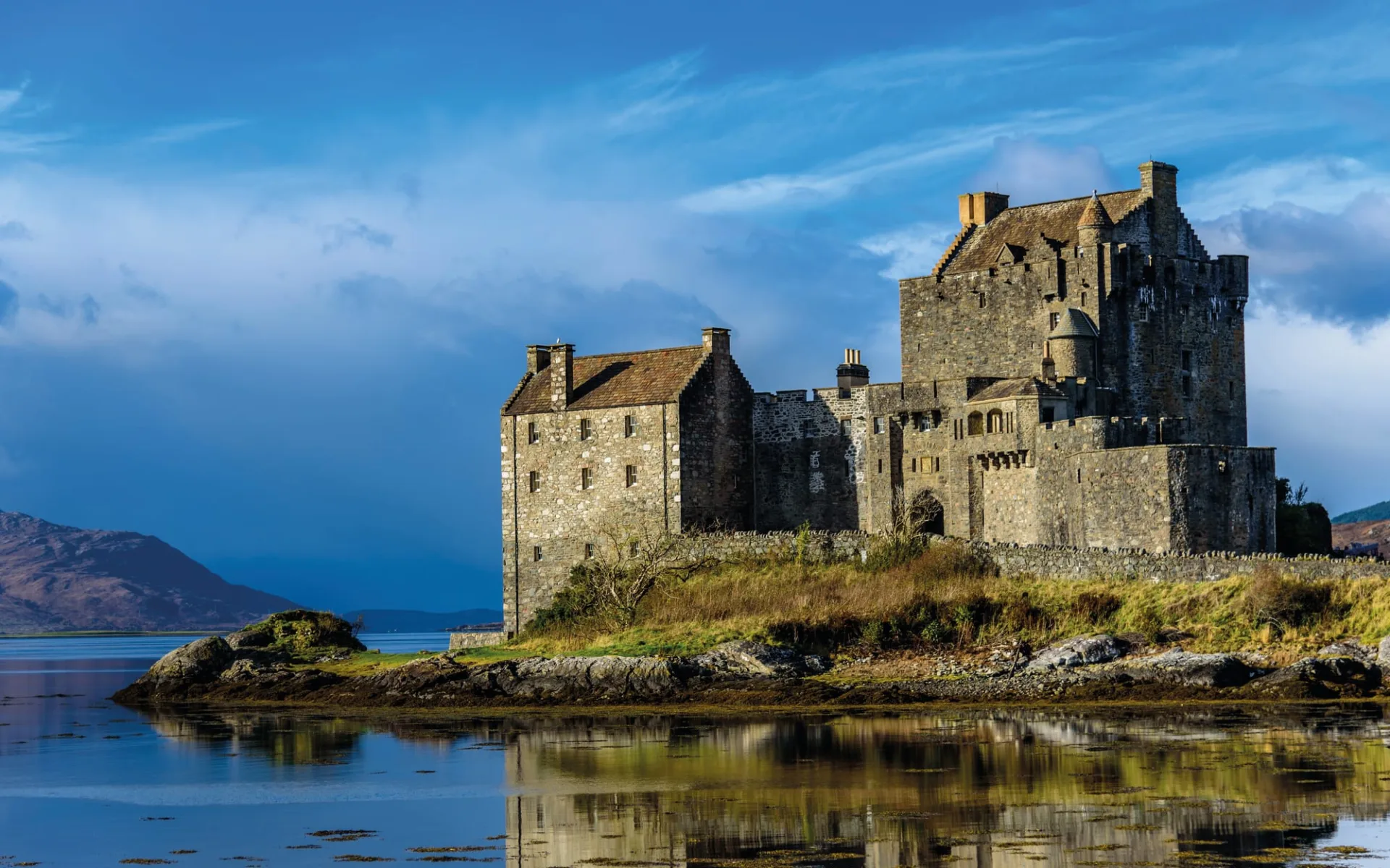 Höhepunkte Schottlands ab Edinburgh: Schottland_Eilean_DonanCastle_