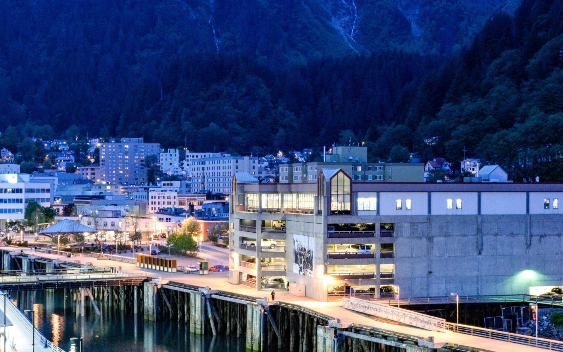 Baranof Downtown, BW Signature Collection in Juneau: shutterstock_1067544299_juneau