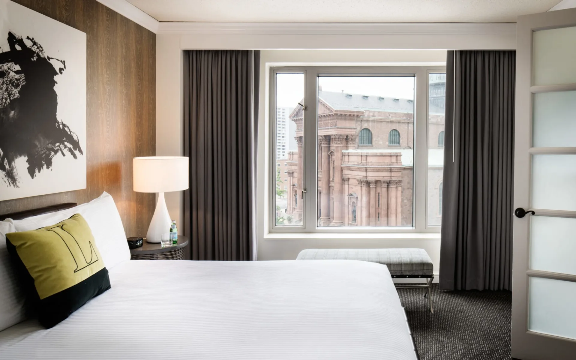 The Logan Philadelphia: TheLoganPhiladelphia_Zimmer