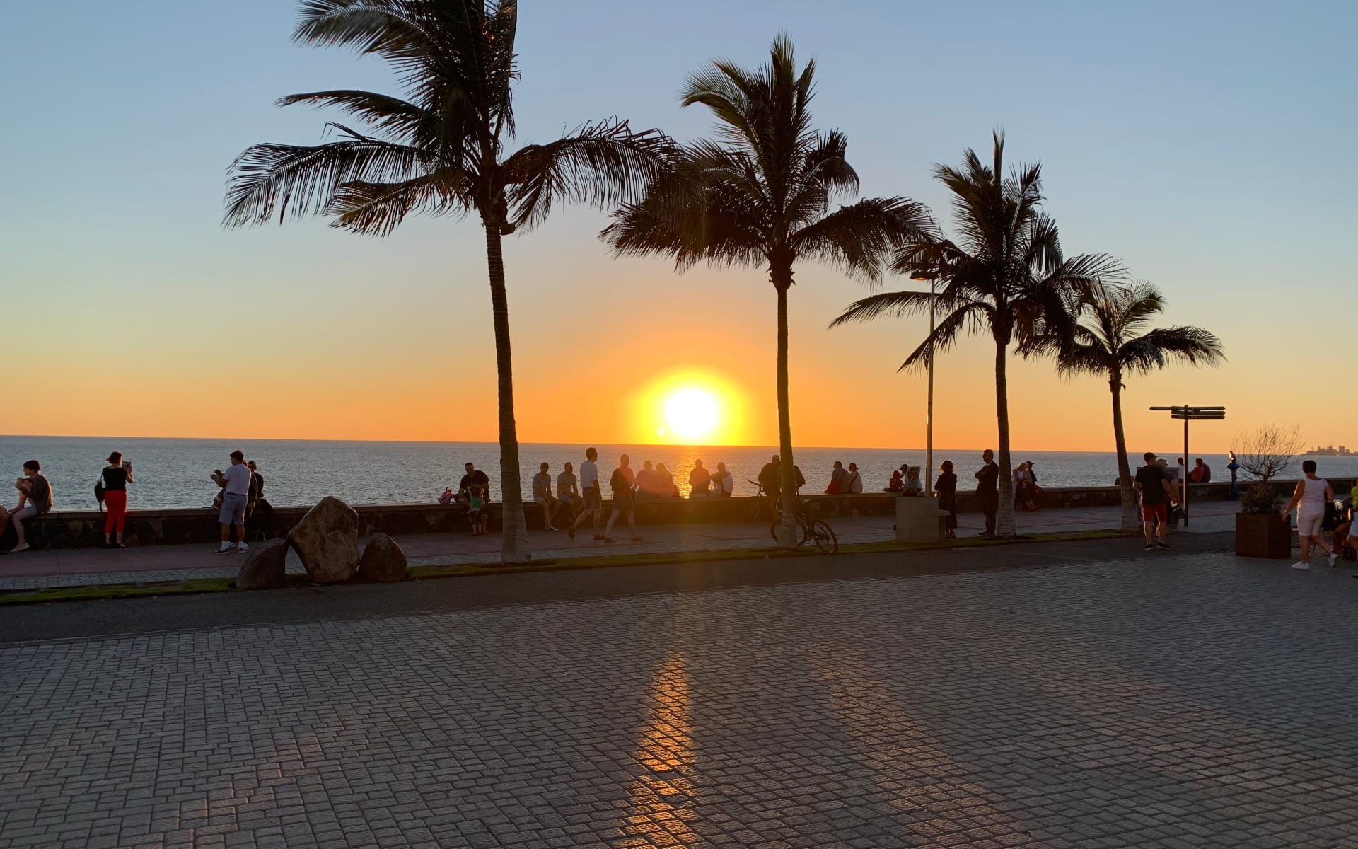 Badeferien im Lopesan Costa Meloneras Resort & Spa ab Gran Canaria: Ufer Sonnenuntergan Meloneras Gran Canaria