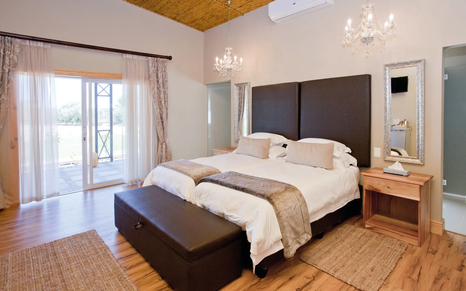 Surval Boutique Olive Estate in Oudtshoorn: zimmer Surval Boutique Olive Estate - Zimmer mit Bett