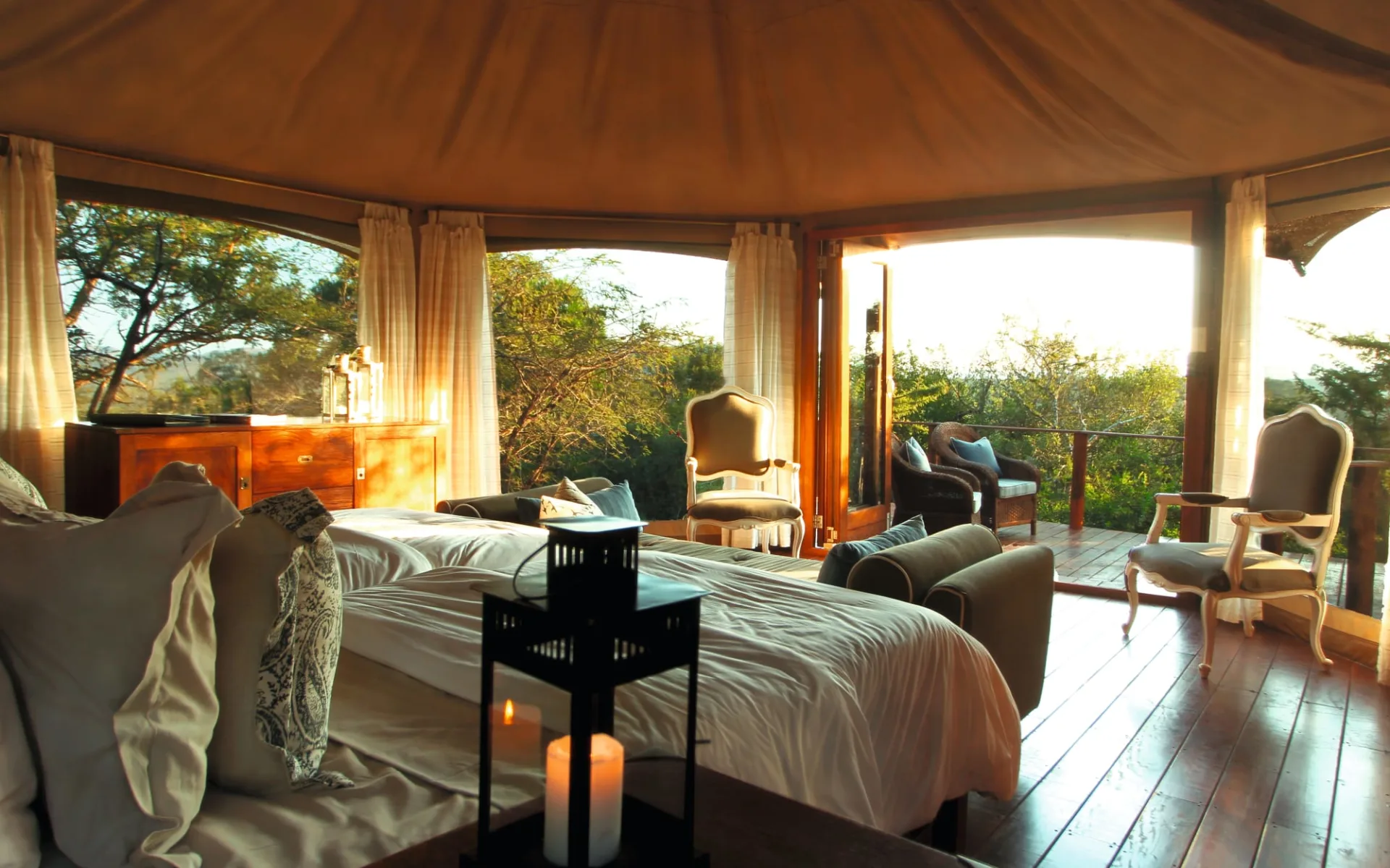 Thanda Tented Camp in Thanda Game Reserve: Zimmer Thanda Private Game Reserve Tended Camp Queenbed