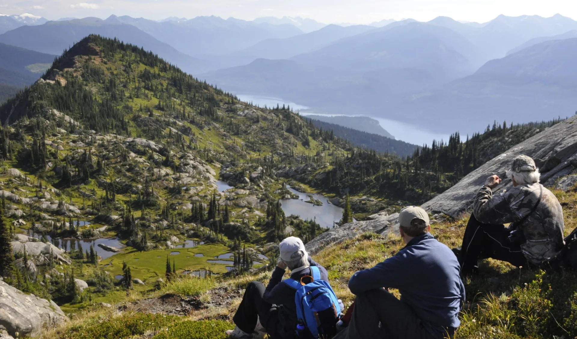 Bärenbeobachtung mit dem Bärenflüsterer ab Quesnel: ©BC Ecotours_Bear Whisperer Likely_view