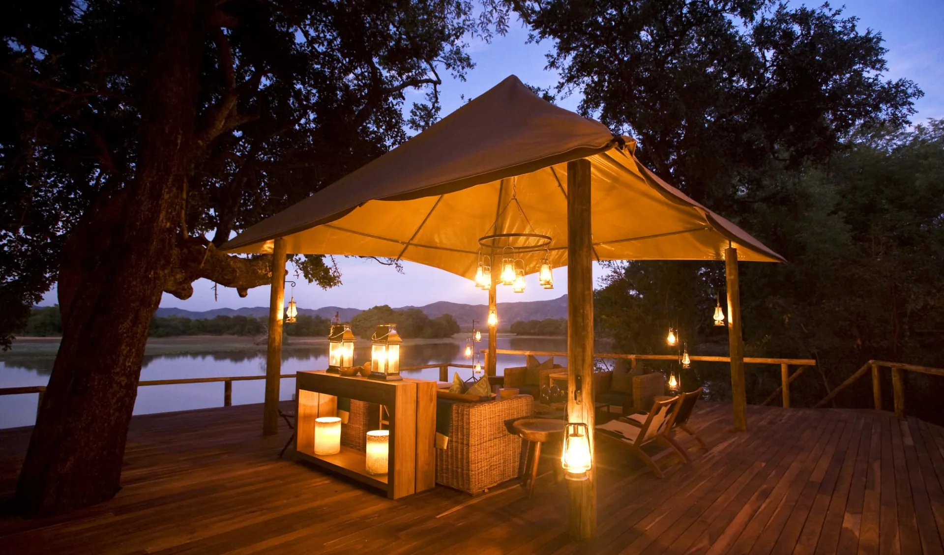 Chindeni Bush Camp in South Luangwa: _oae0633