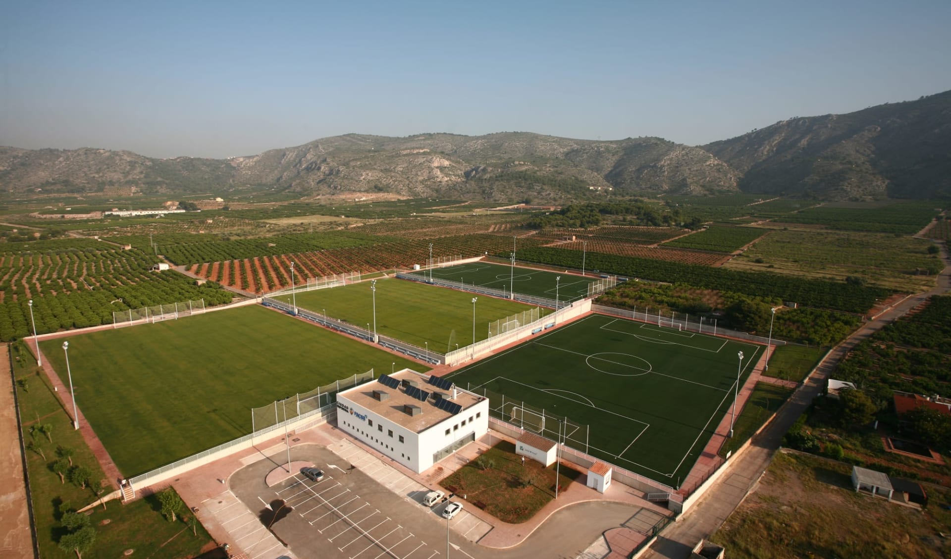 Benicasim - Intur Orange ab Valencia: 001_NUEVA CIUDAD DEPORTIVA