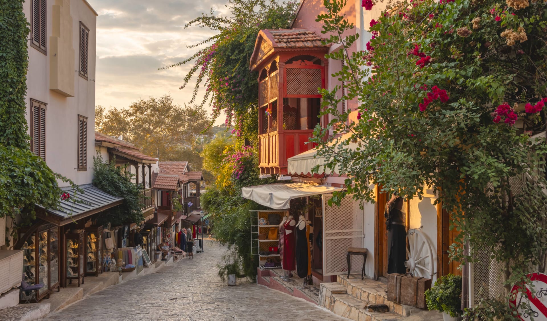 Badeferien im ROBINSON NOBILIS ab Antalya: Antaly Gasse_Türkei