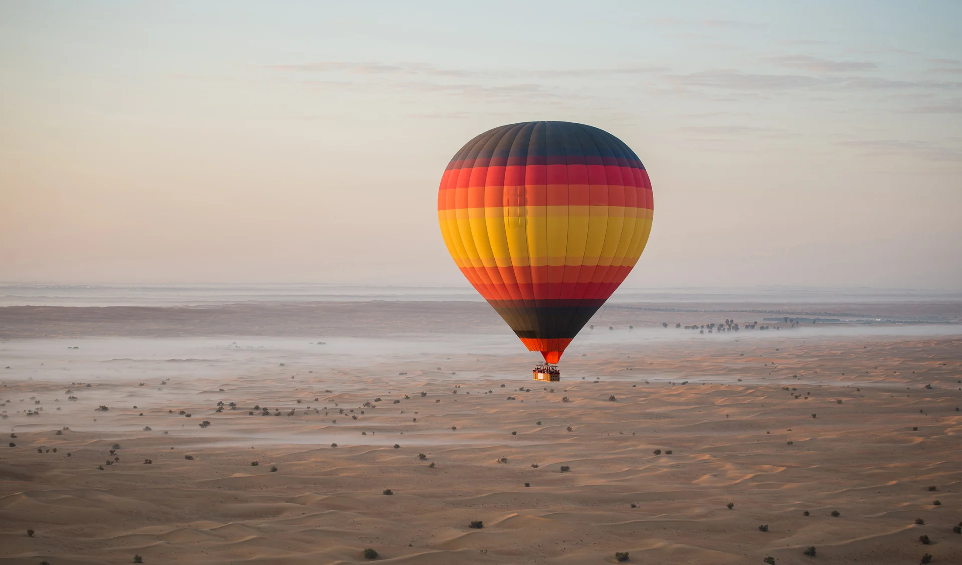 Luftballon in der Wüste, Oman