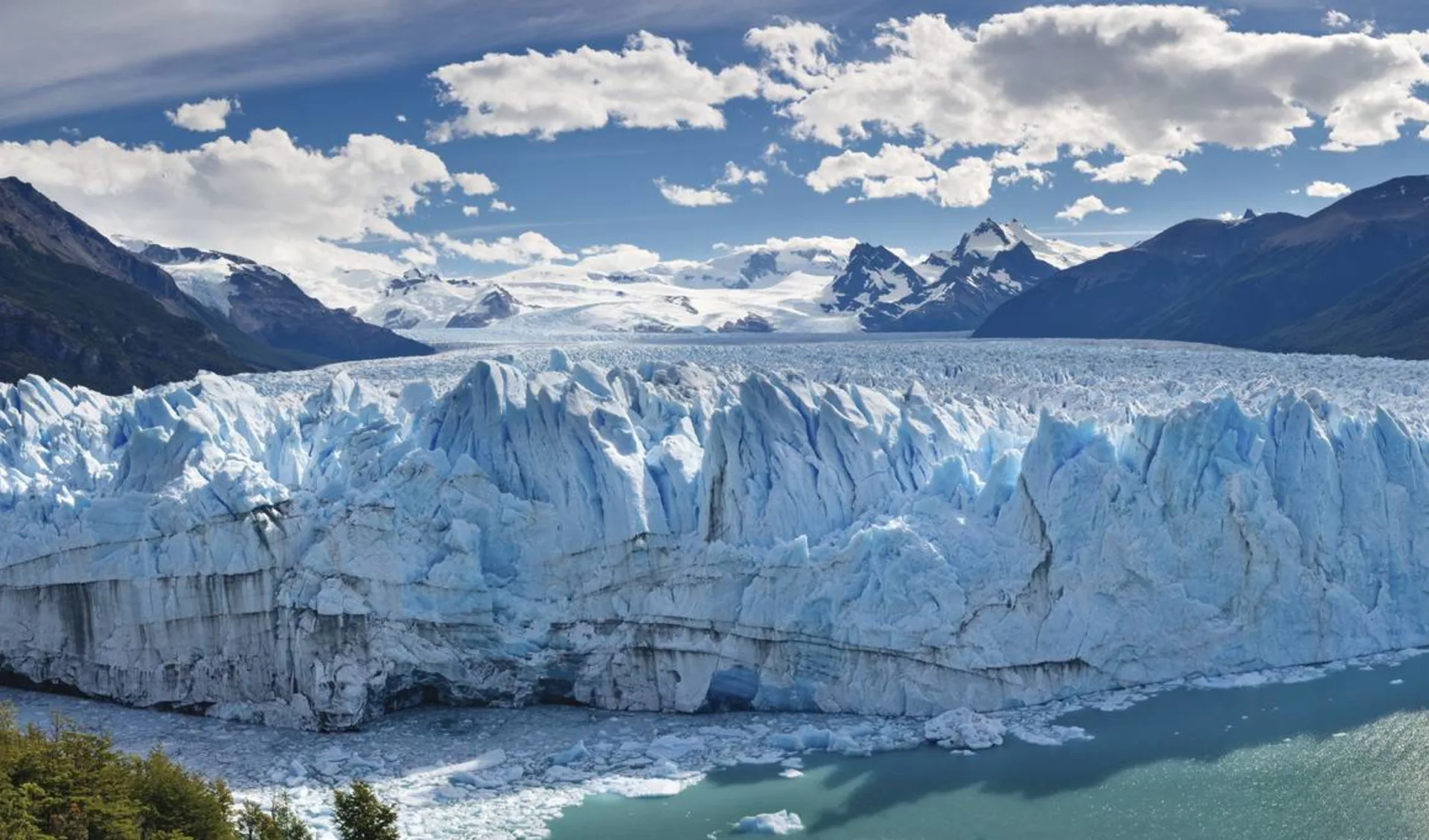 El Calafate: Argentinien - Perito Moreno - Sicht an Gletscherwand