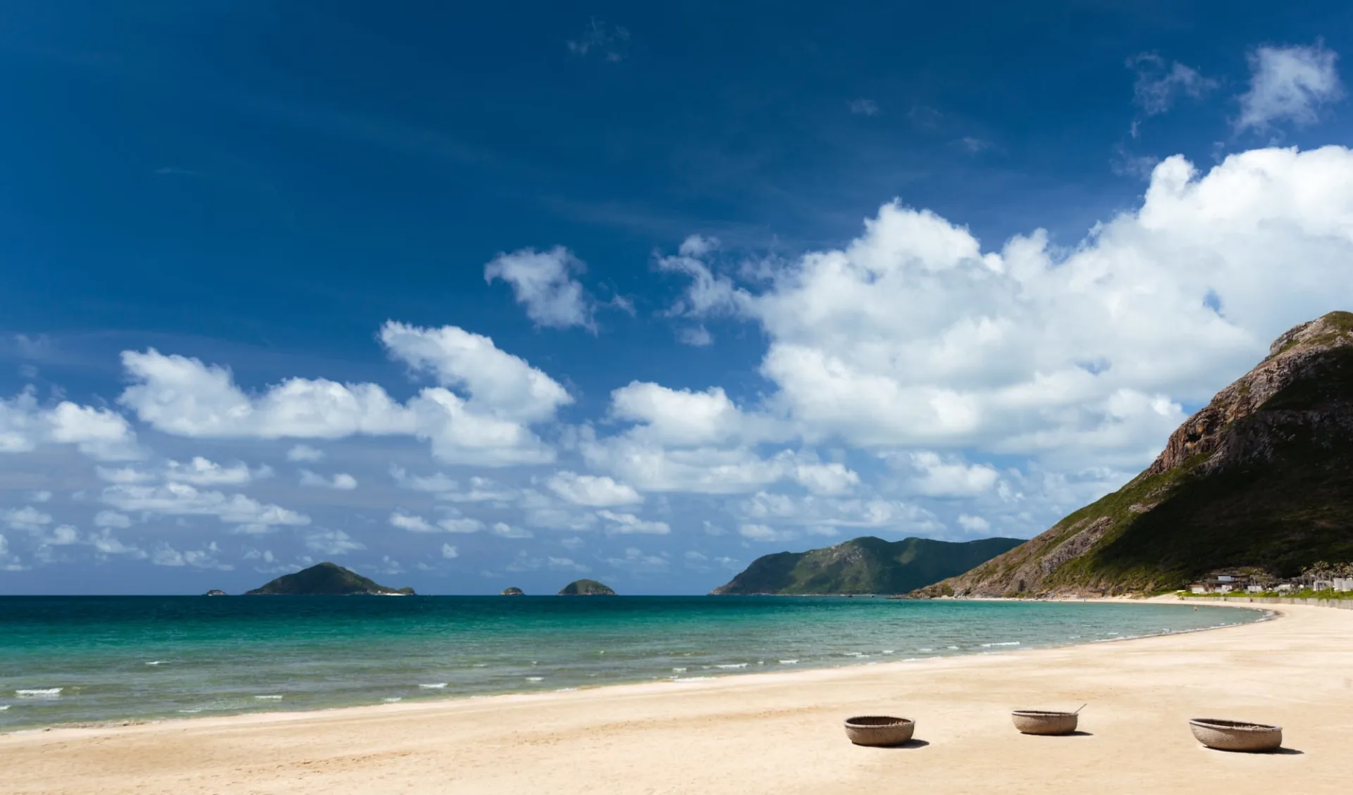 Six Senses Con Dao: 1.6km of sandy beach