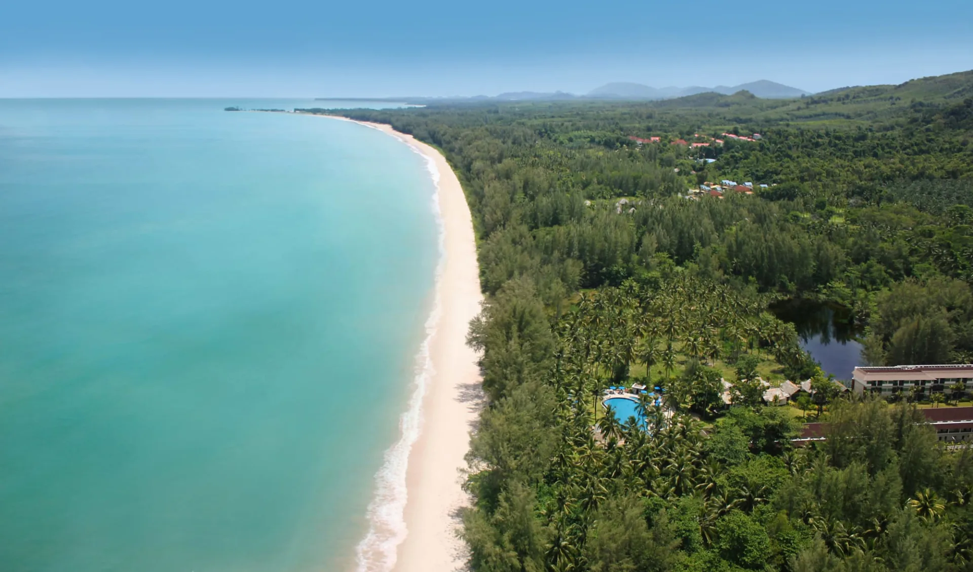 OUTRIGGER Khao Lak Beach Resort:  Areal View Beach