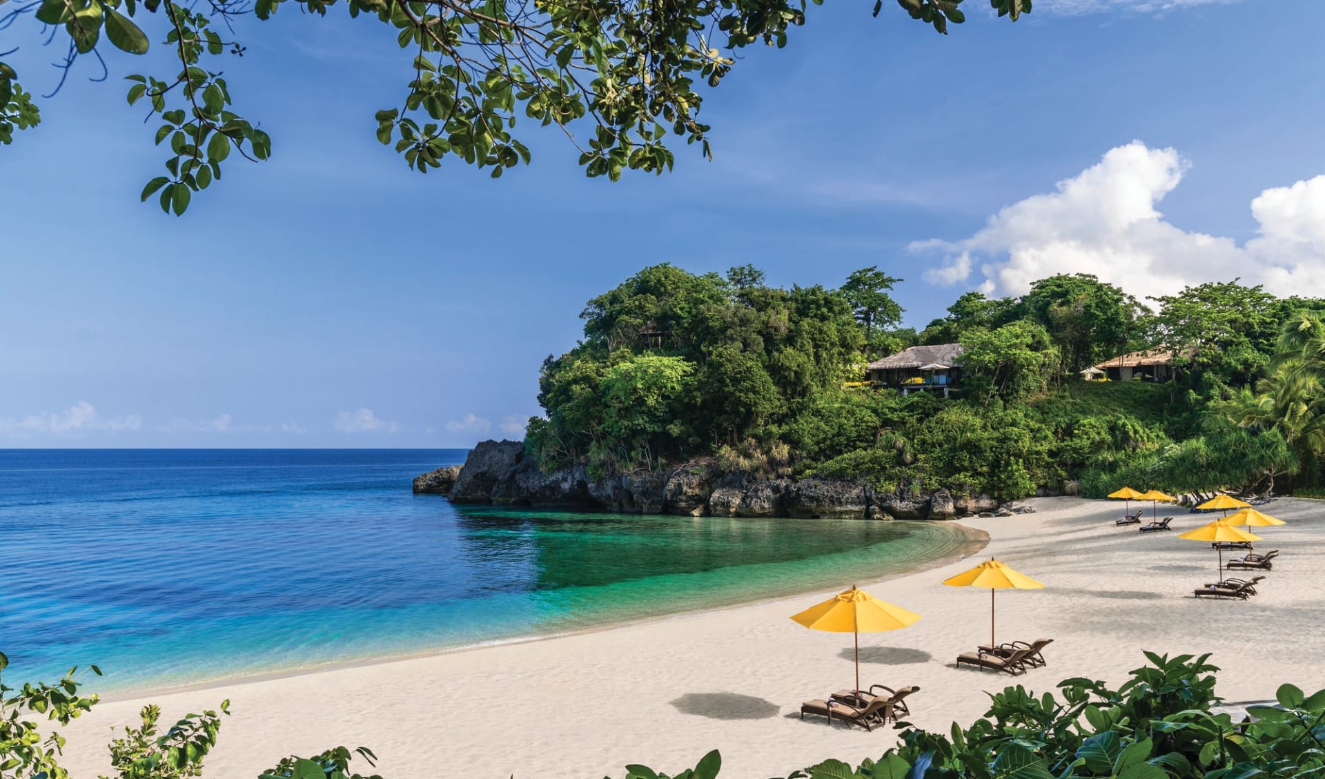 Shangri-La's Boracay Resort & Spa: Banyugan Beach