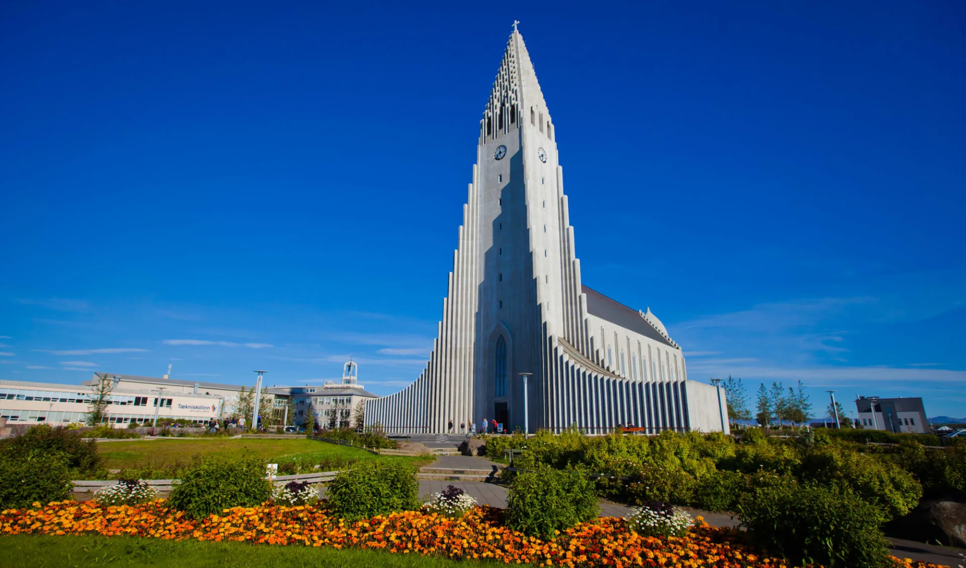 Kea Skuggi in Reykjavik: Beautiful super wide-angle aerial view of Reykjavik