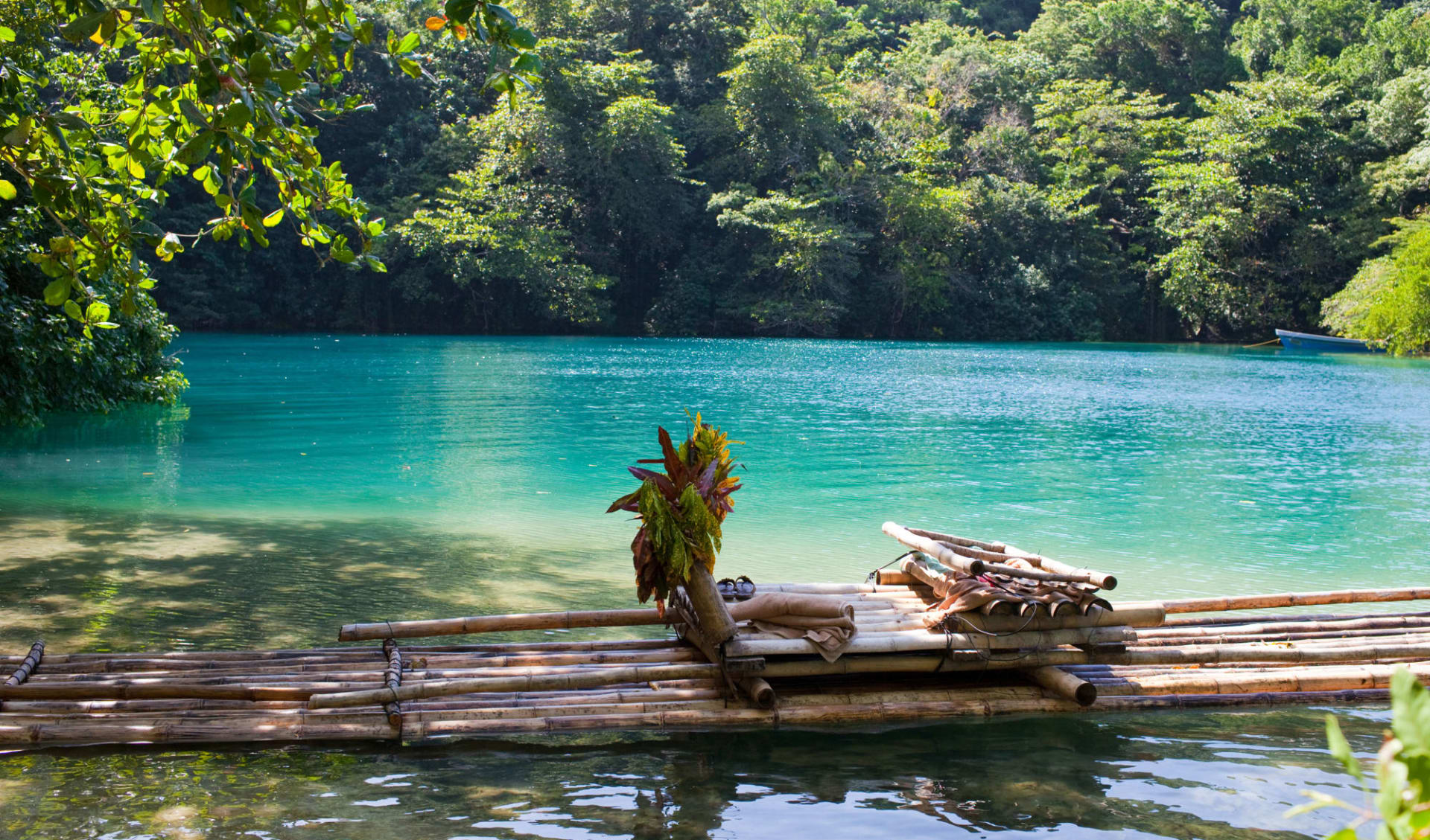 Jamaikas Höhepunkte ab Montego Bay: BlueLagoon_PortAntonio_Jamaica