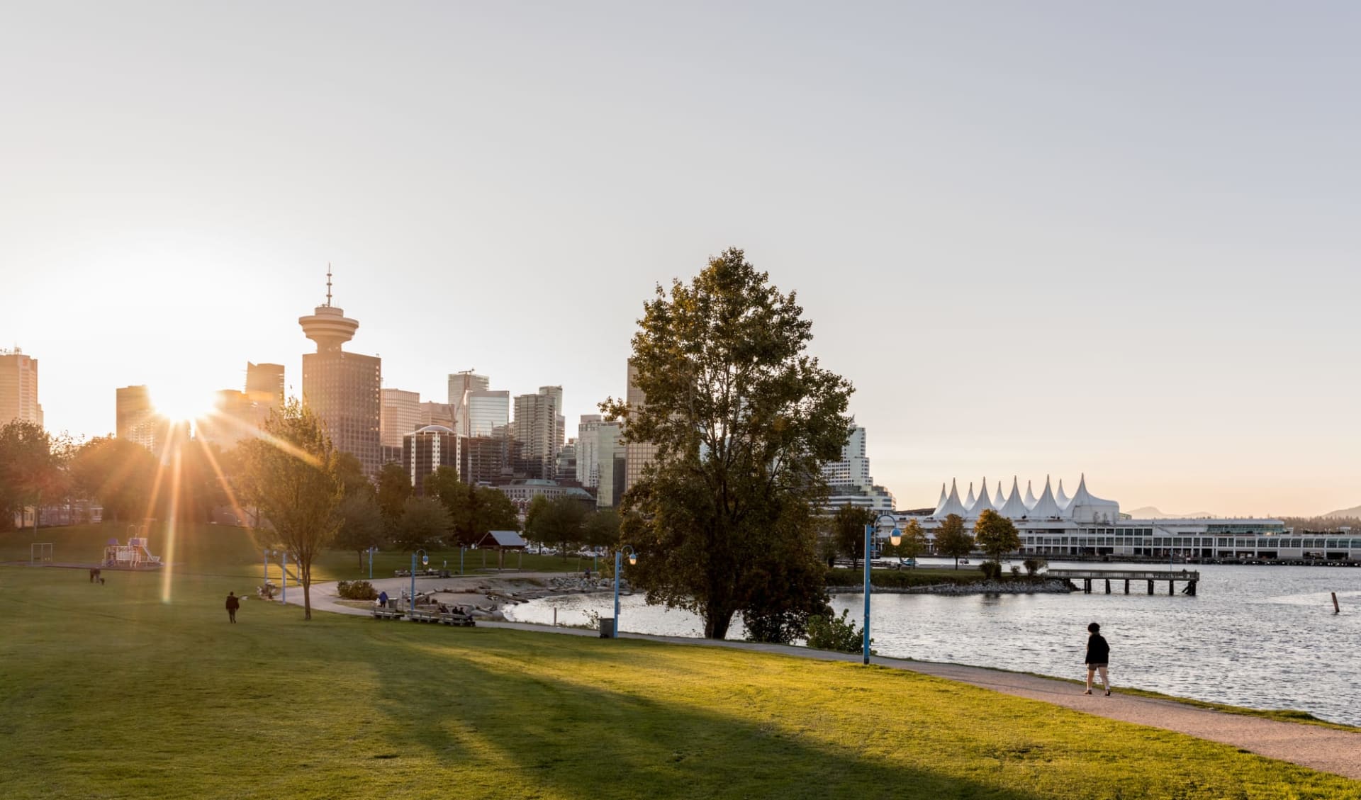 Wandern in den Rocky Mountains und auf Vancouver Island ab Calgary: Canada - British Columbia - Vancouver - Railtown CRAB Park