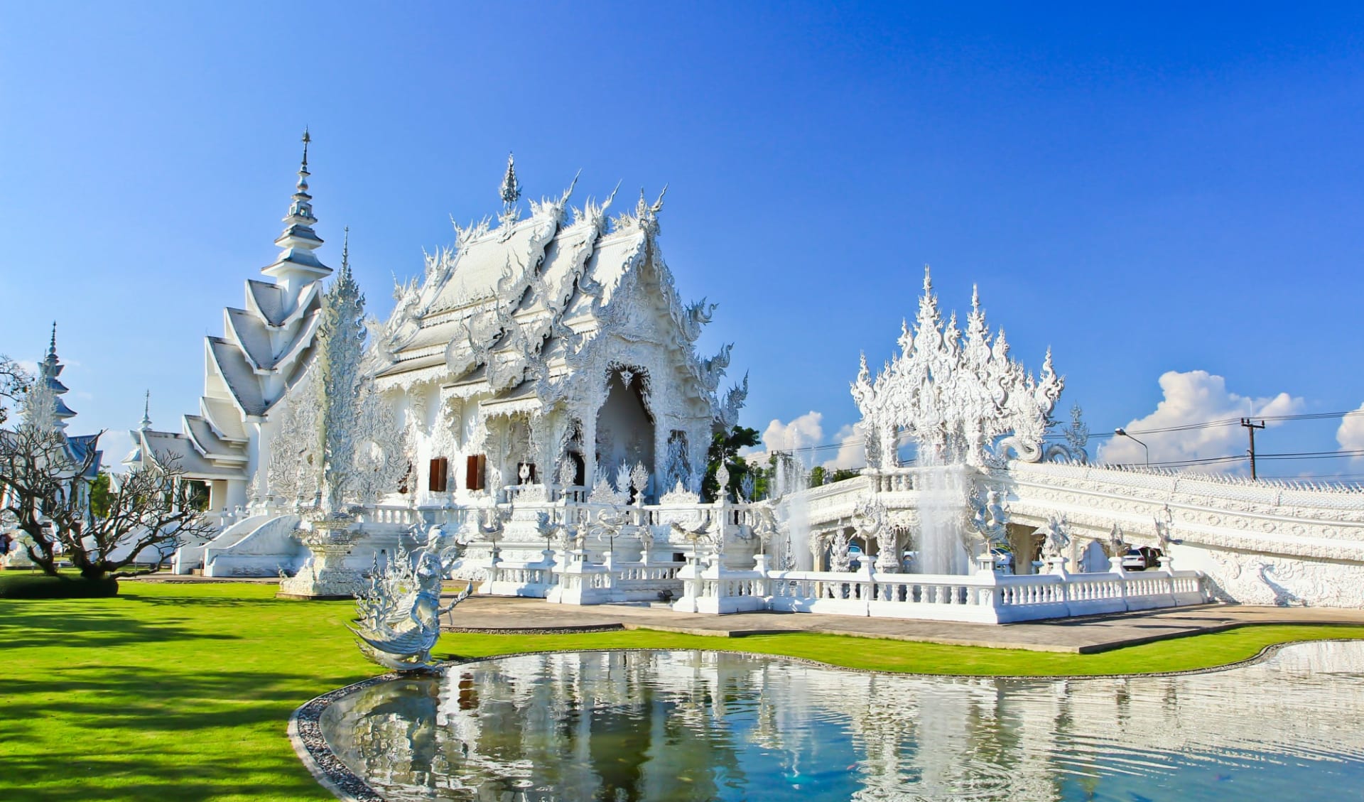 Das Goldene Dreieck ab Chiang Mai: Chiang Rai Wat Rong Khun 