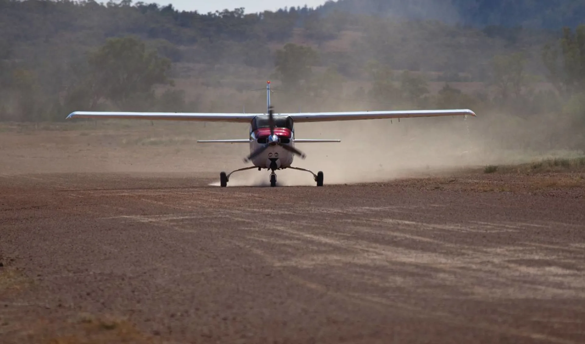 Outback und Kangaroo Island ab Adelaide: Chinta Air