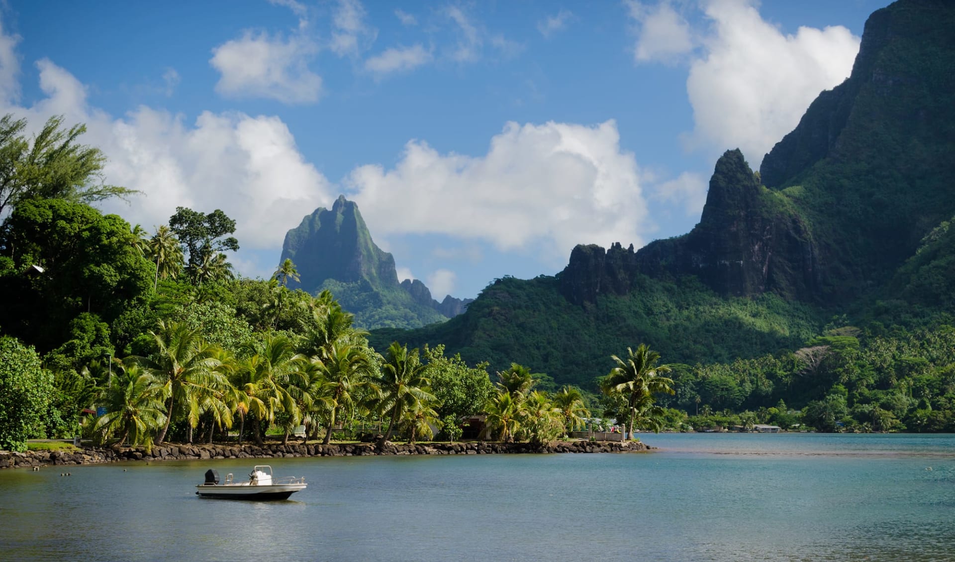 Island Hopping ab Papeete: CooksBay_MouaPuta_Moorea_FranzPolynesien