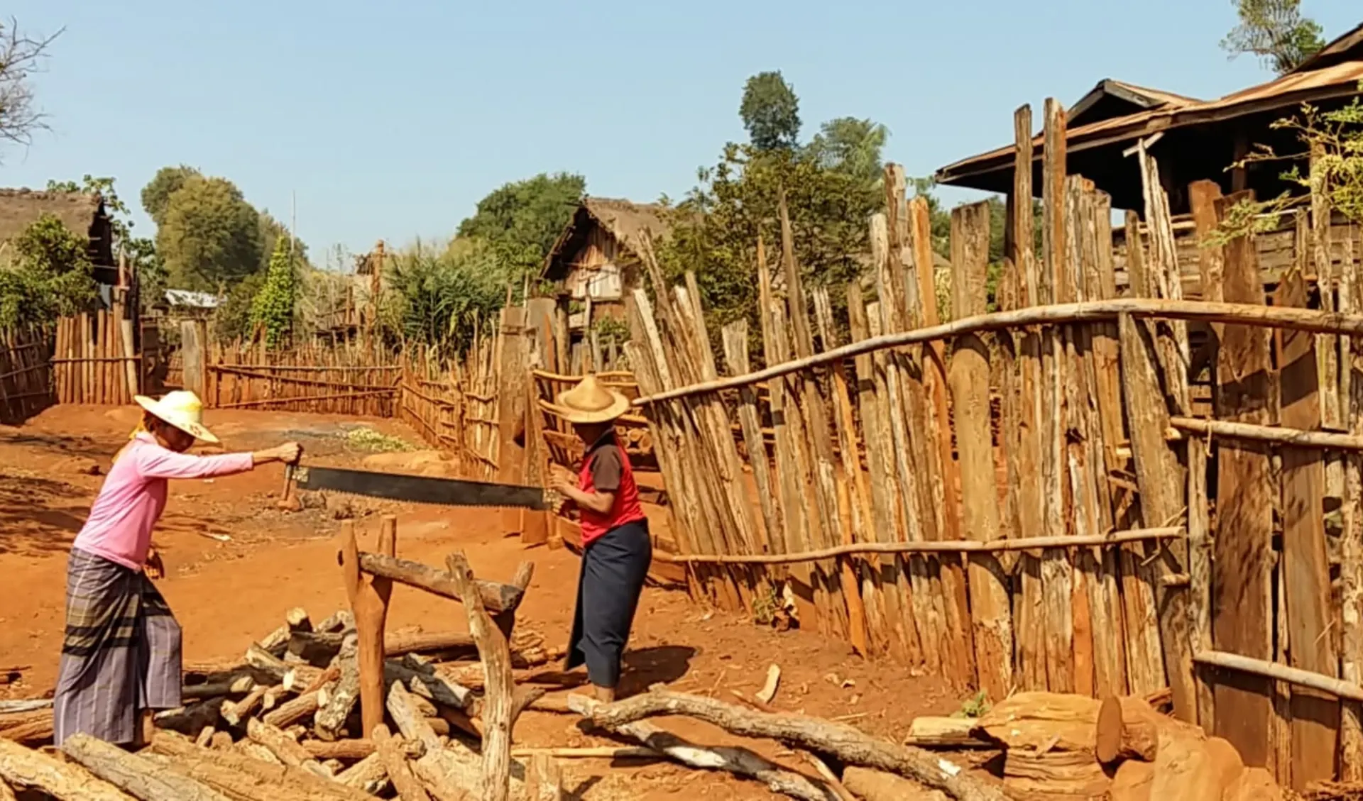 Kayah - Reise in eine verborgene Welt ab Inle Lake: Daw Ta Ma Gyi (1)