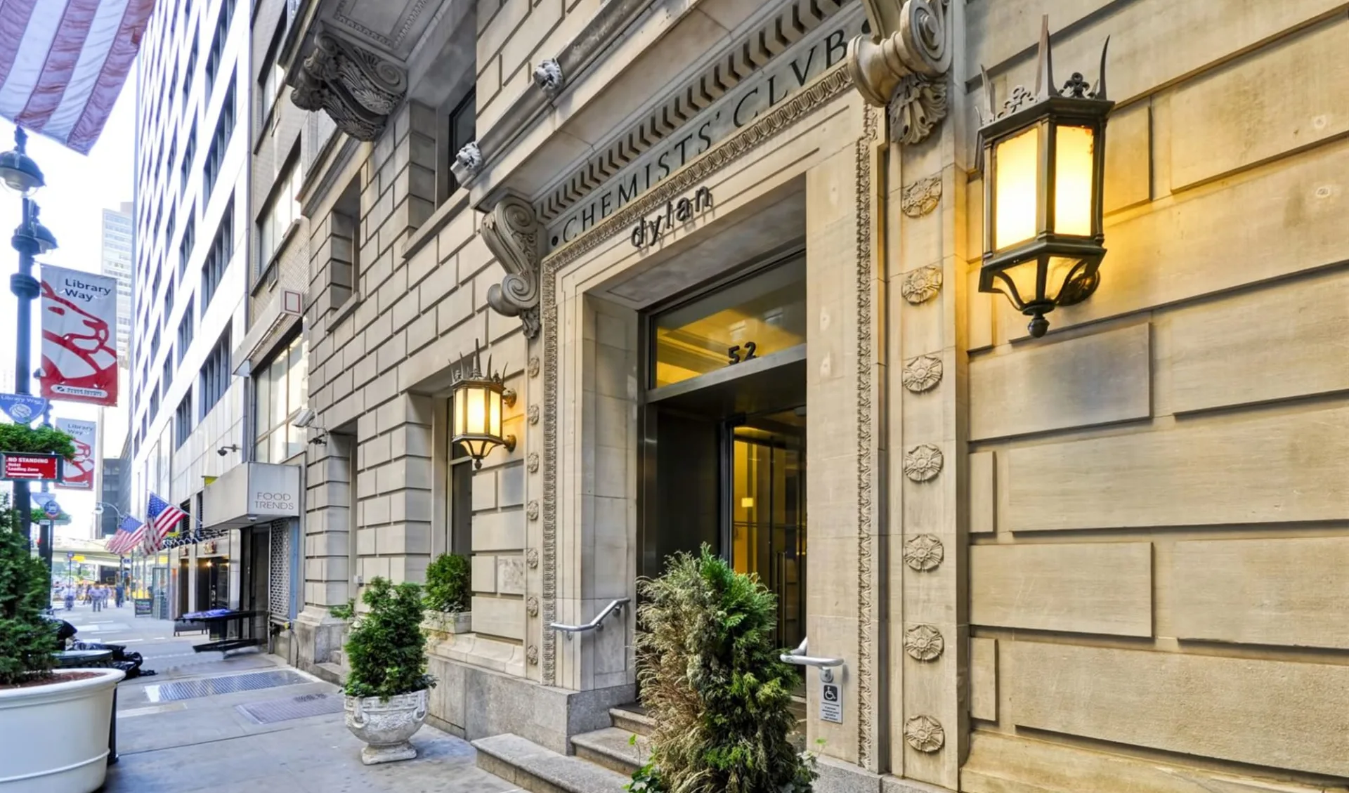 Dylan Hotel NYC in New York City: Dylan NYC_Aussen_Webseite