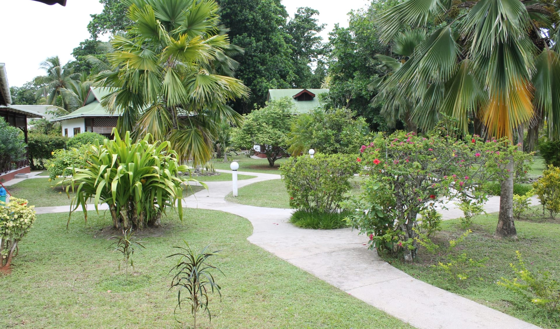 Fleur de Lys Bungalows in La Digue: 