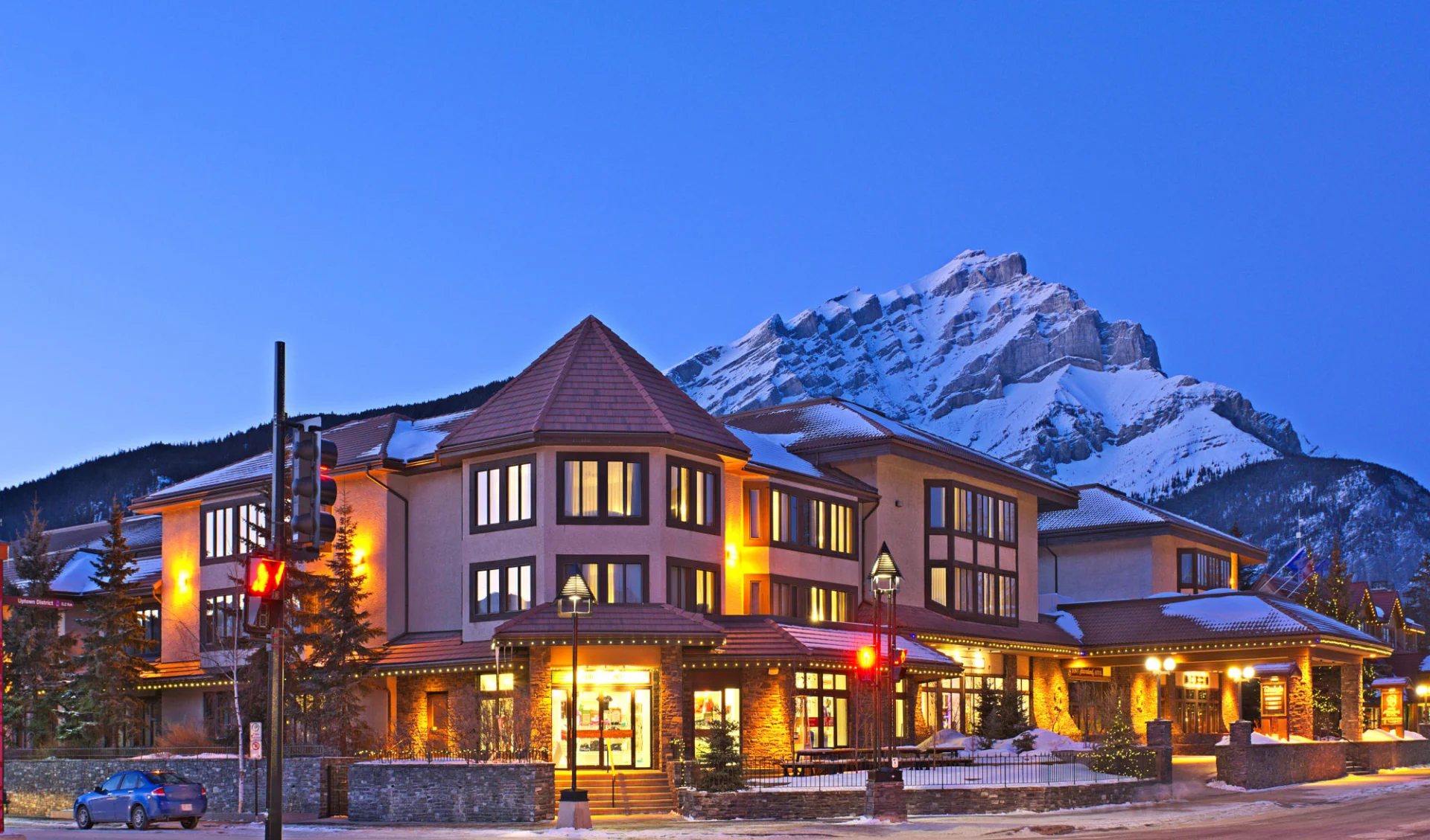 Elk & Avenue Hotel in Banff: Aussenansicht