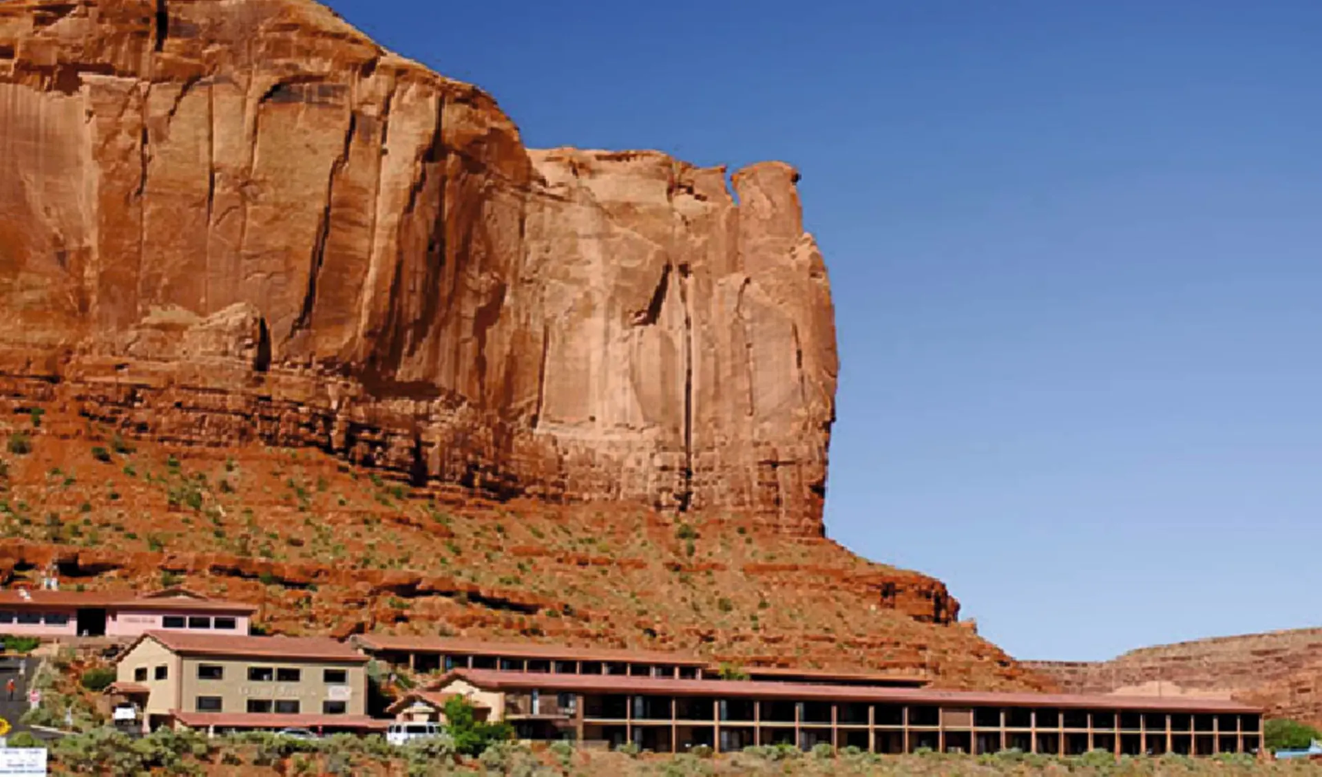 Goulding's Lodge in Monument Valley: exterior gouldings lodge steingebirge hotel