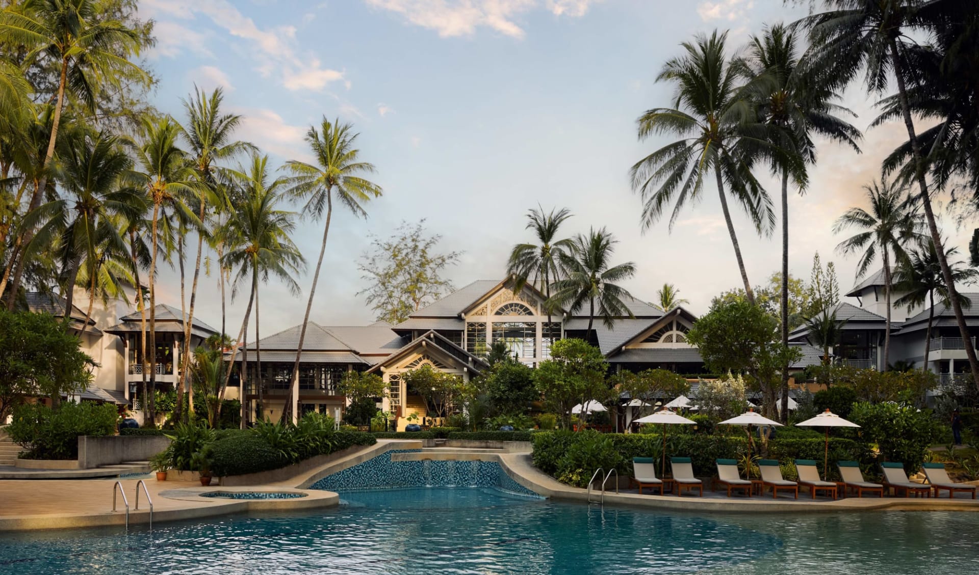 Dusit Thani Laguna Phuket:  Pool Overview