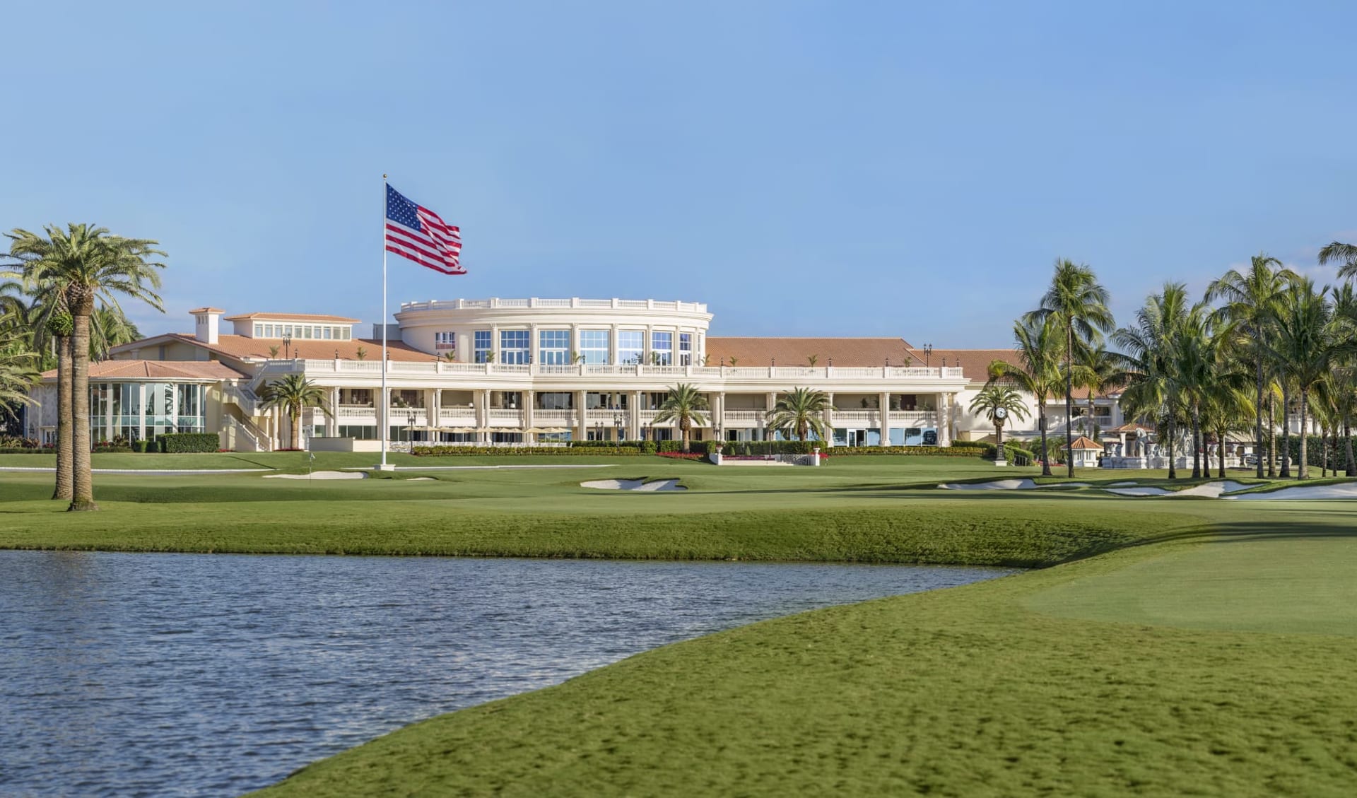 Trump National Doral in Miami:  Trump National Doral - Aussenansicht