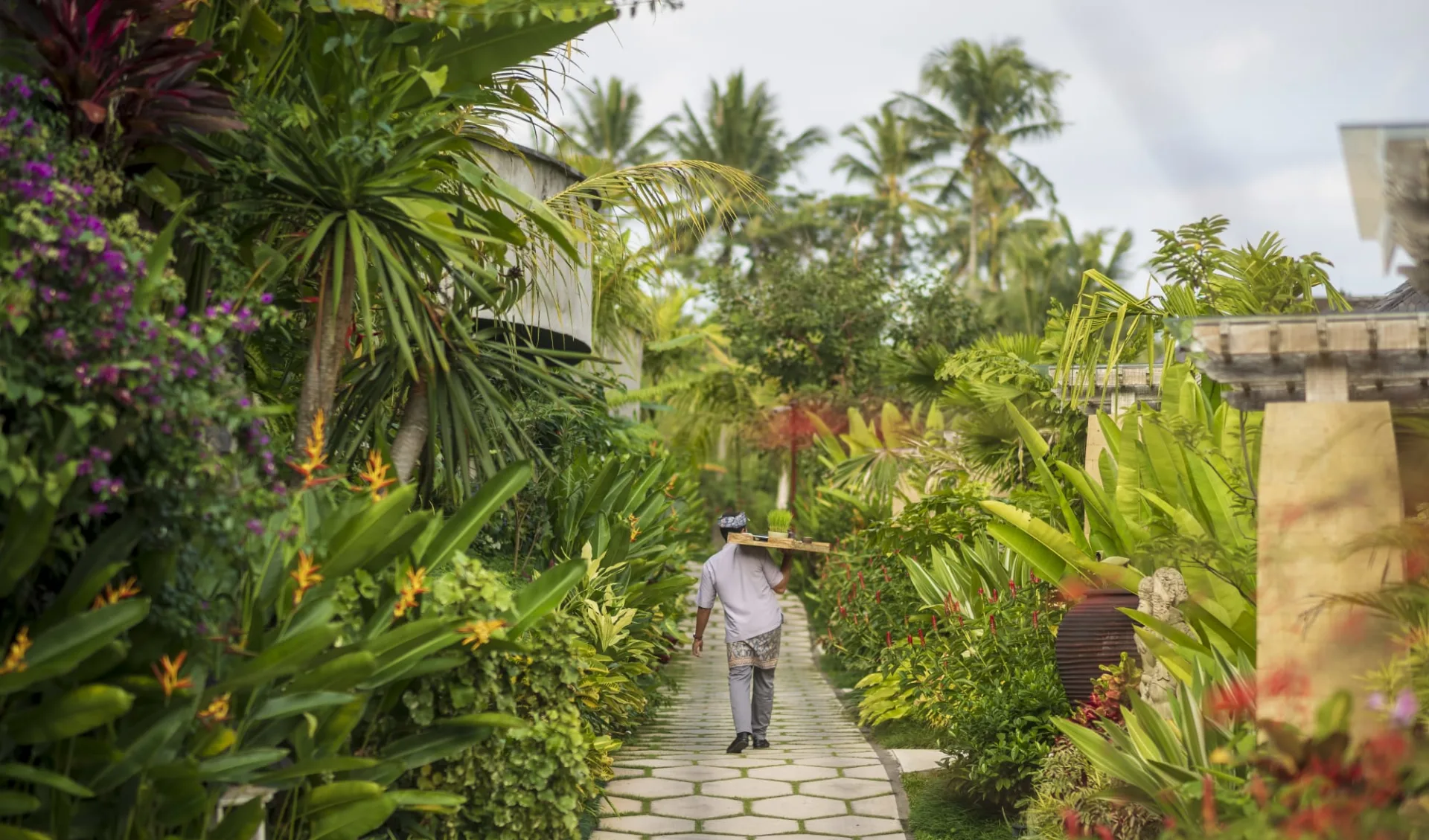 Wapa di Ume Sidemen in Ostbali: Walking path at Wapa di Ume Sidemen