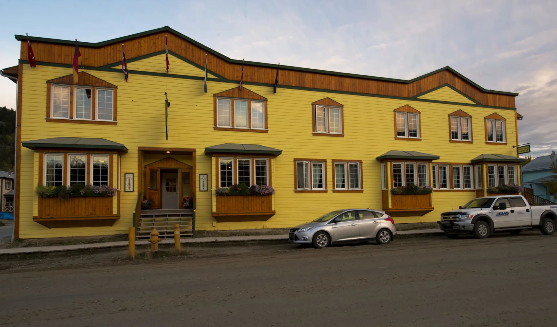 Aurora Inn in Dawson City:  YDAAI_exterior_002