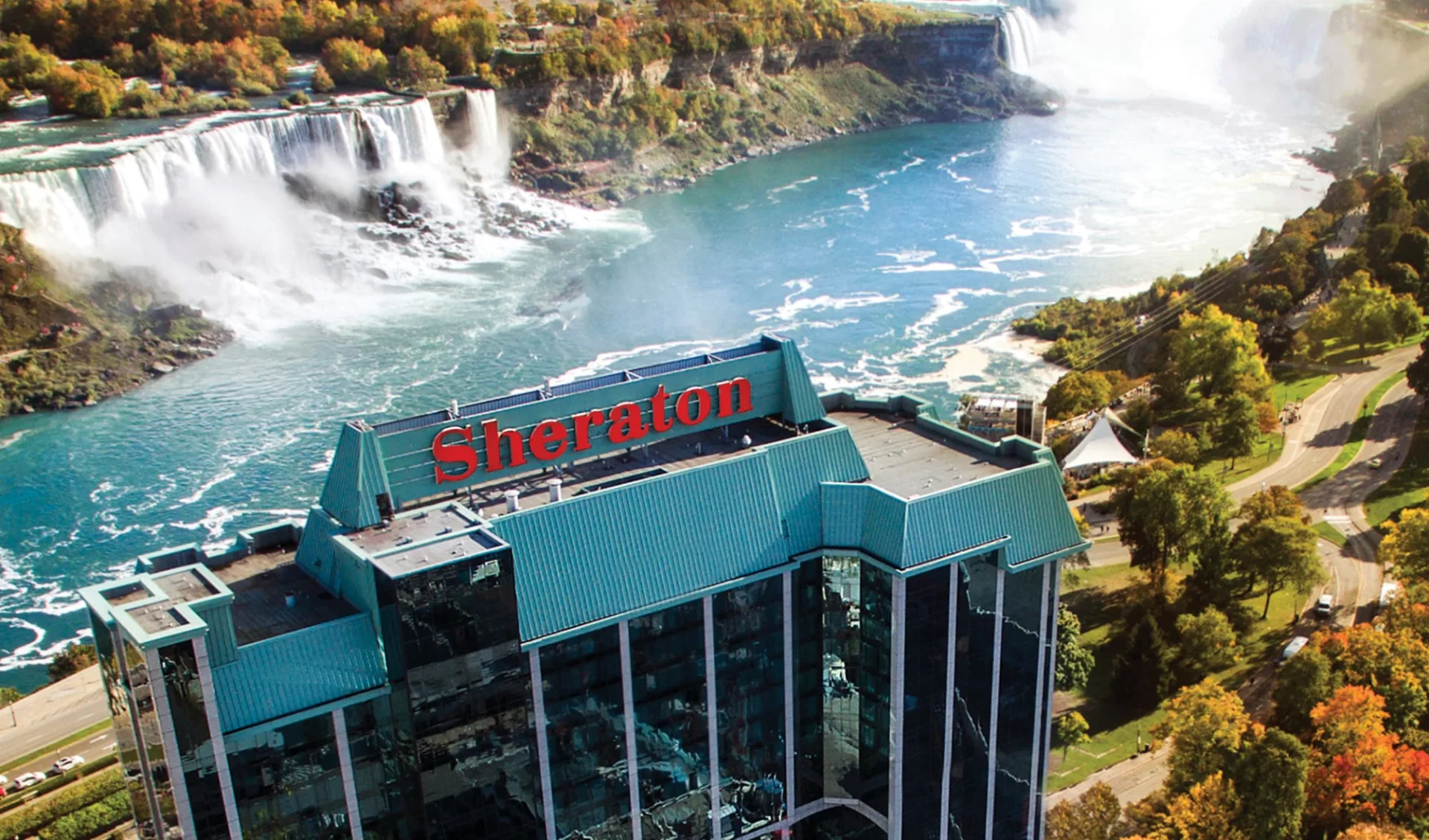 Sheraton Fallsview Hotel in Niagara Falls:  YNFQI_exterior_001