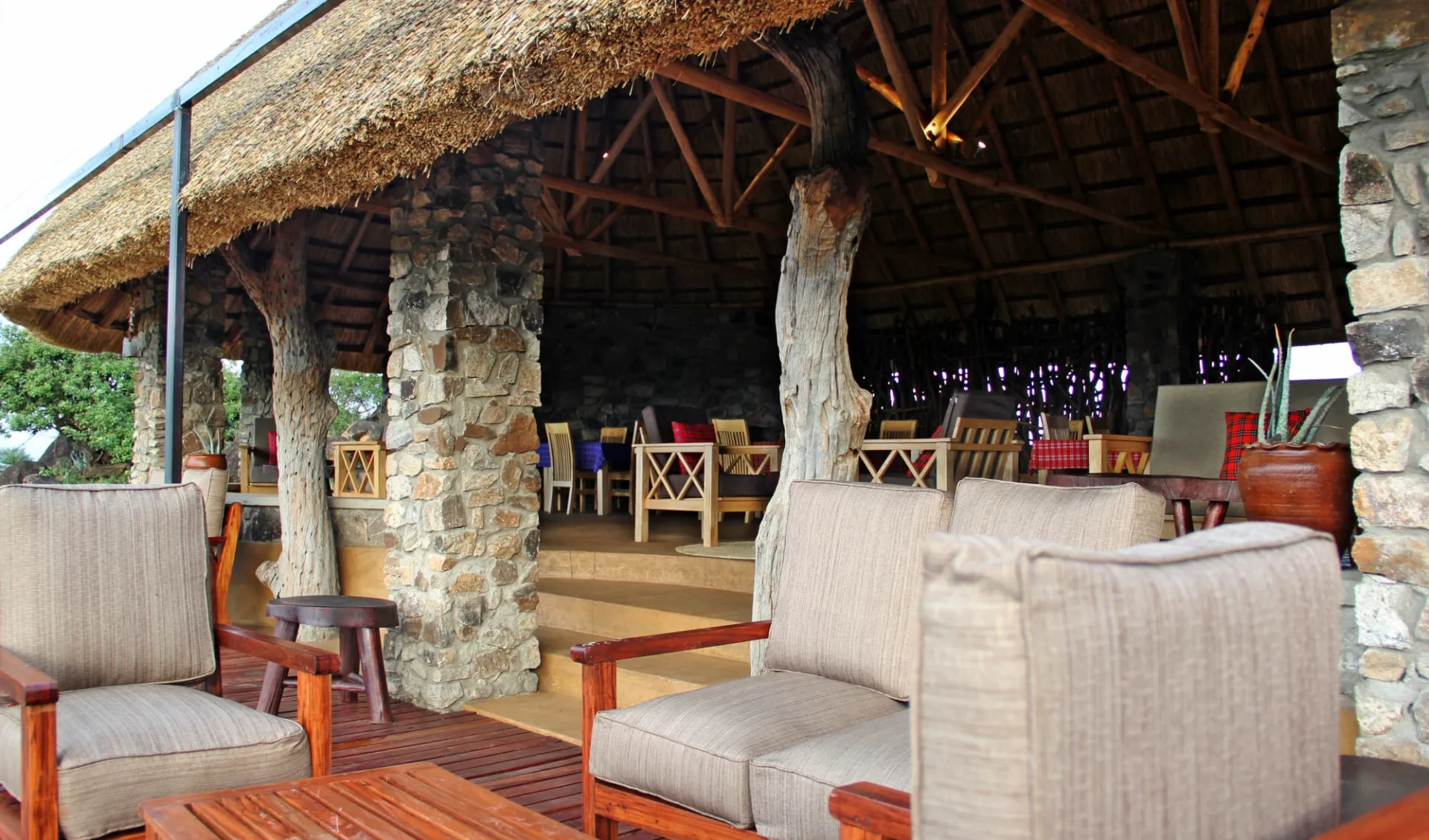 Kidepo Savannah Lodge: f&b: