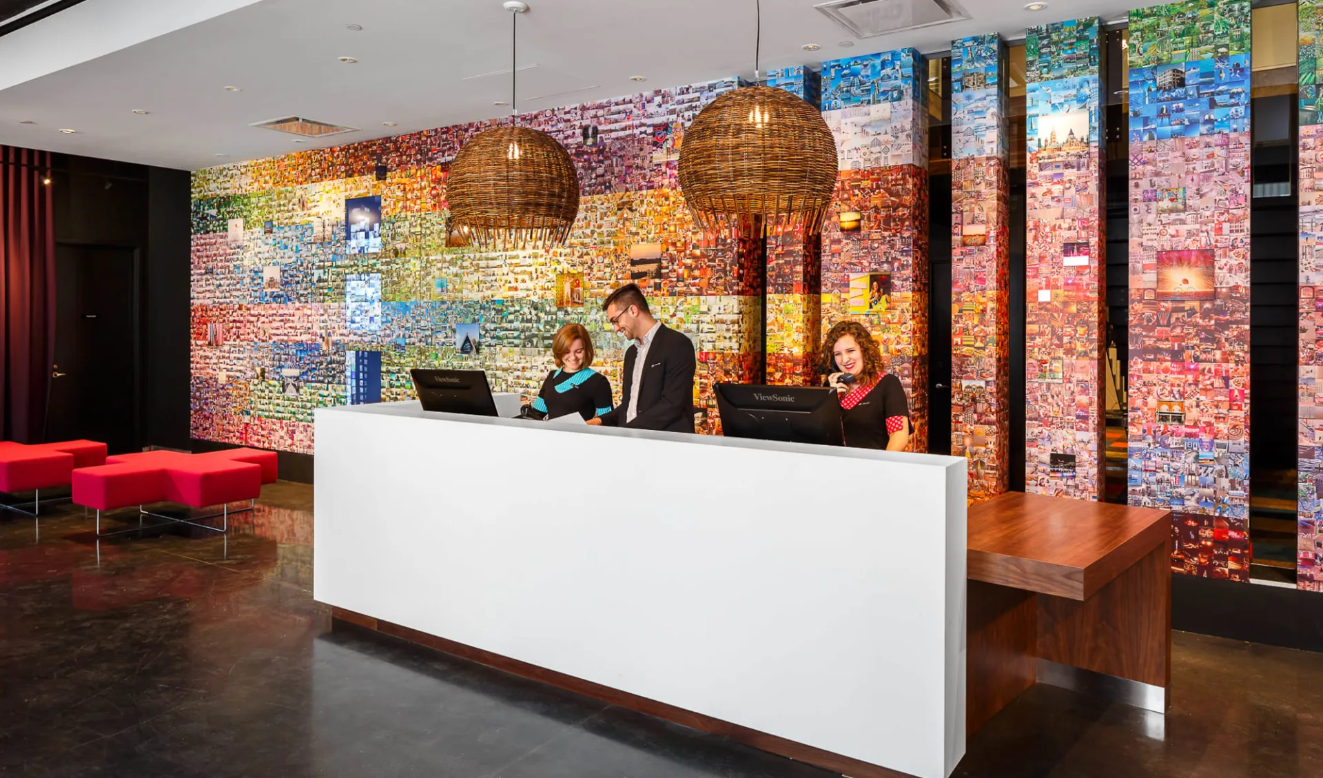 ALT Hotel Ottawa:  ALTHotelOttawa Lobby