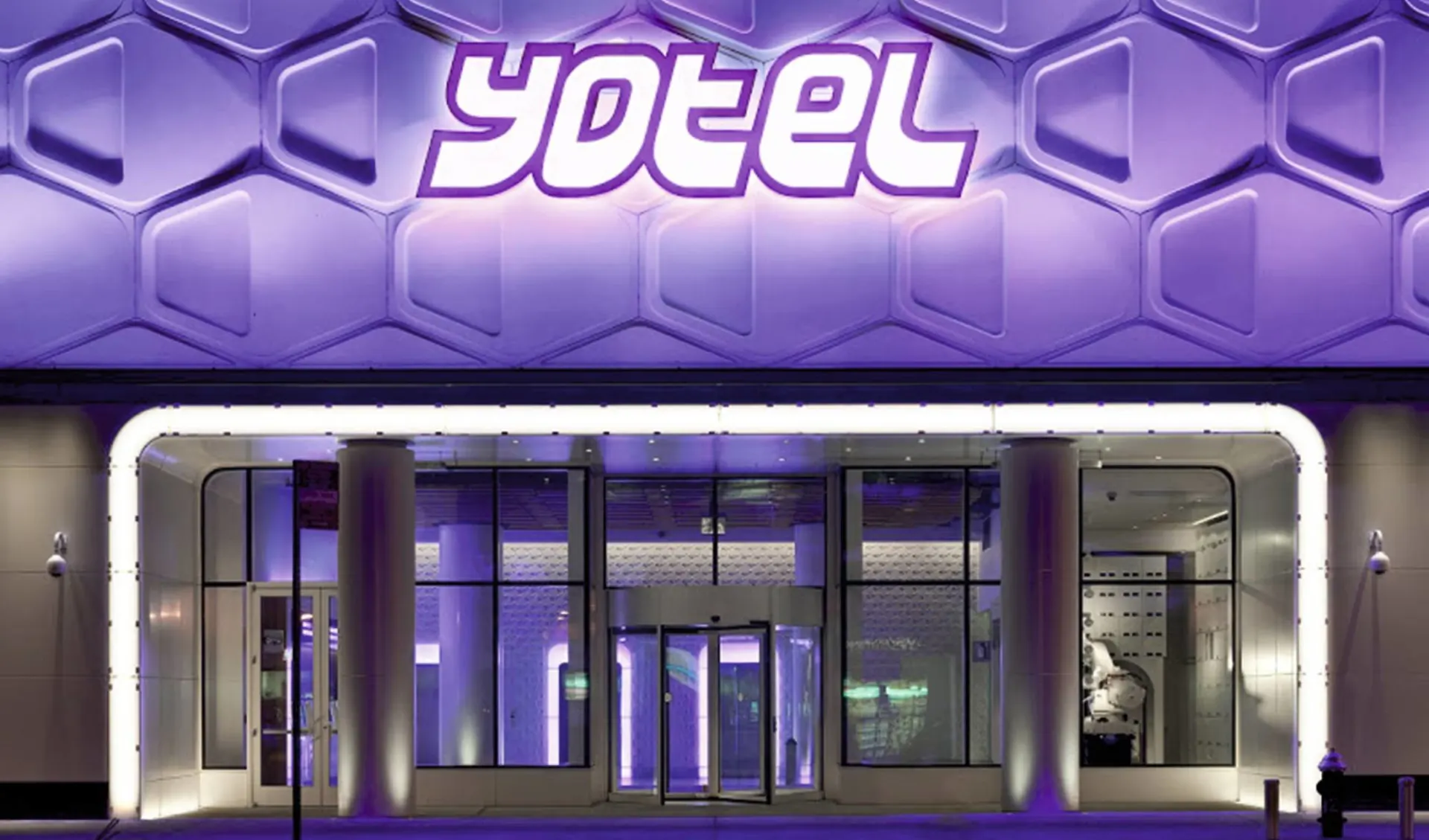 Yotel New York in New York - Manhattan: facilities yotel new york hoteleingang