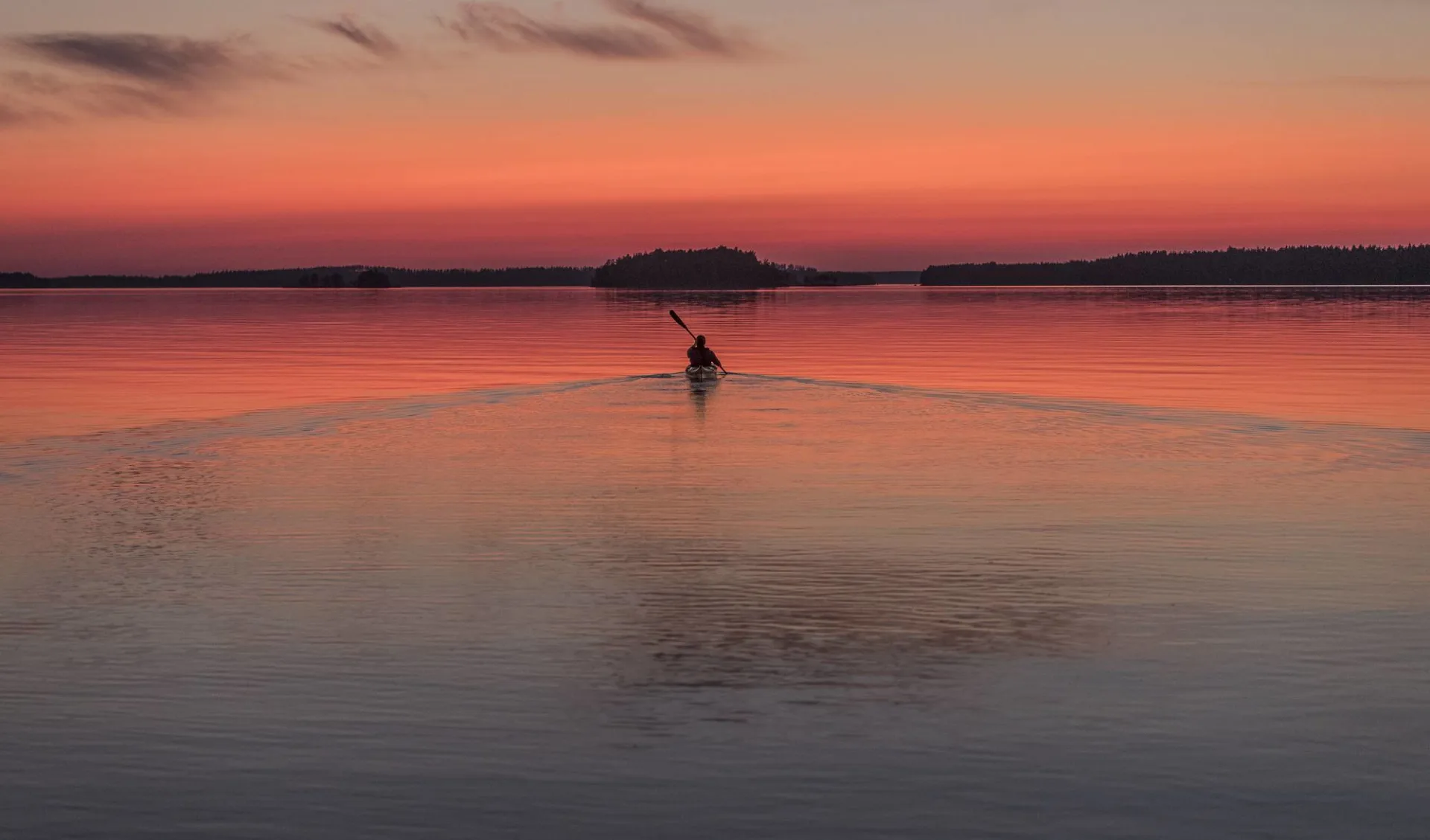 Nationalparks, vom Saimaa-See bis zum Polarkreis ab Helsinki: Finland_Saimaa_sunset_H1I9195_Business_Finland