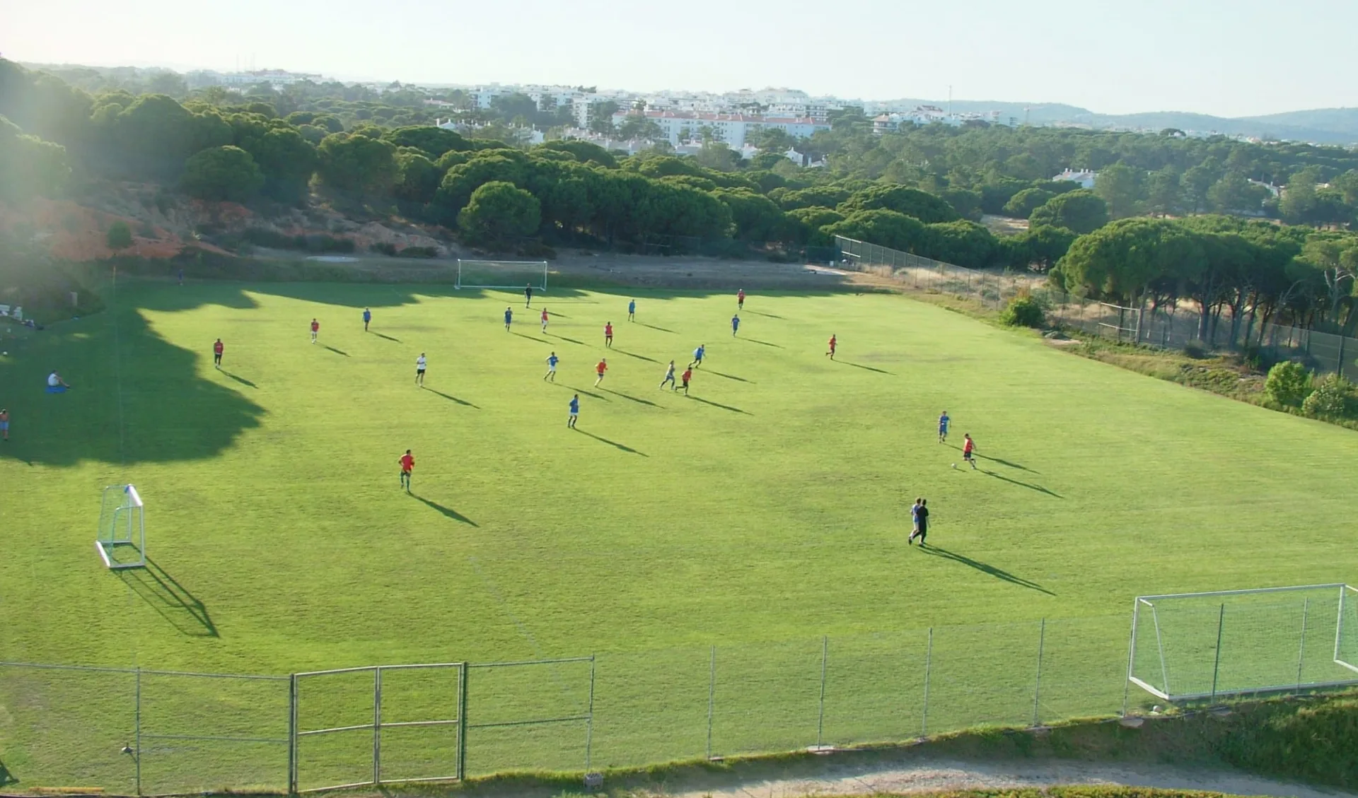 Albufeira - Alfamar Beach & Sport Resort ab Vilamoura: Football Field (Near the hotel)