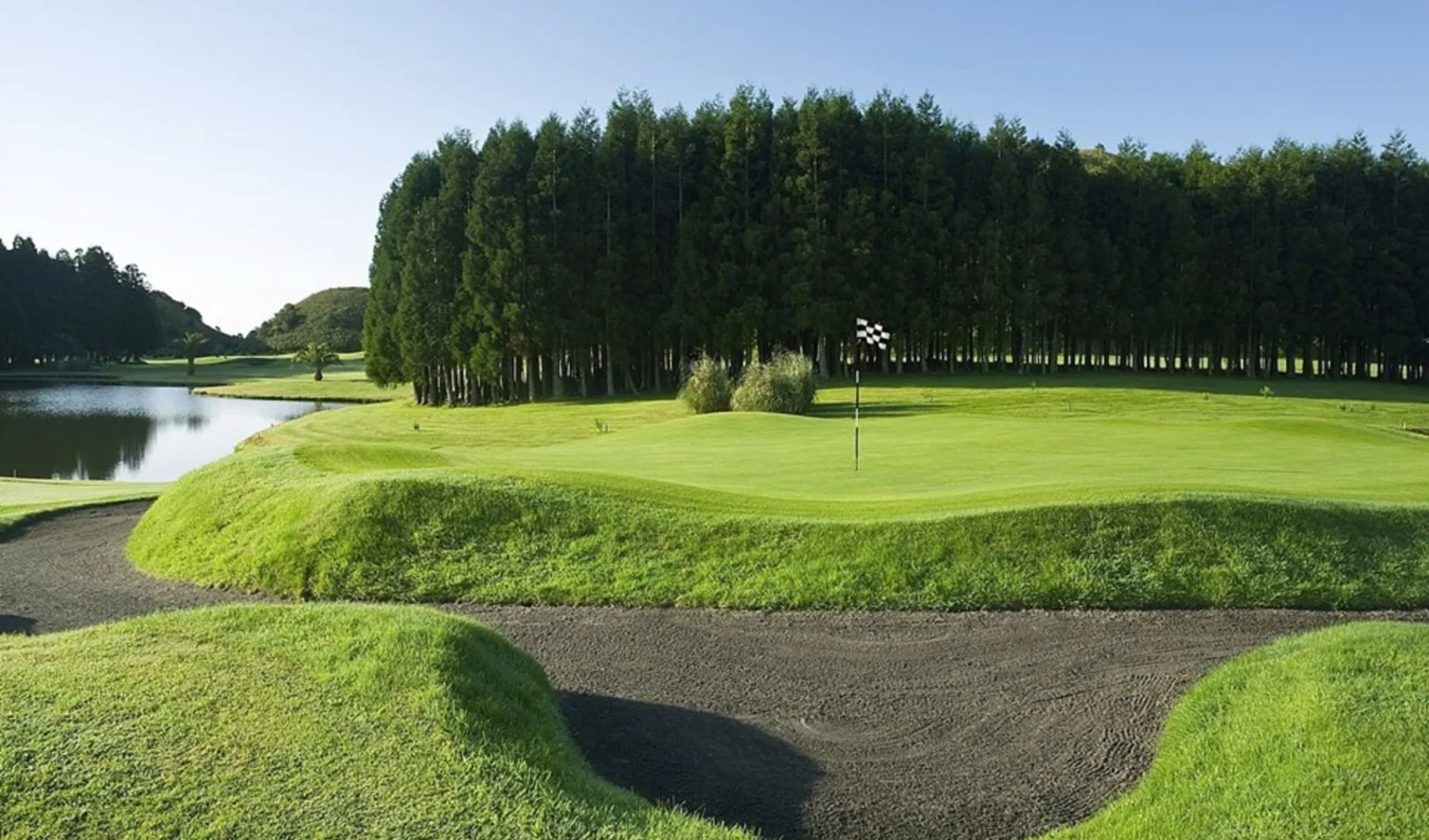 06.04. - 13.04.2026 Trainingswoche Azoren mit PGA Pro Florence Weiss (ausgebucht) ab São Miguel: Furnas Golf