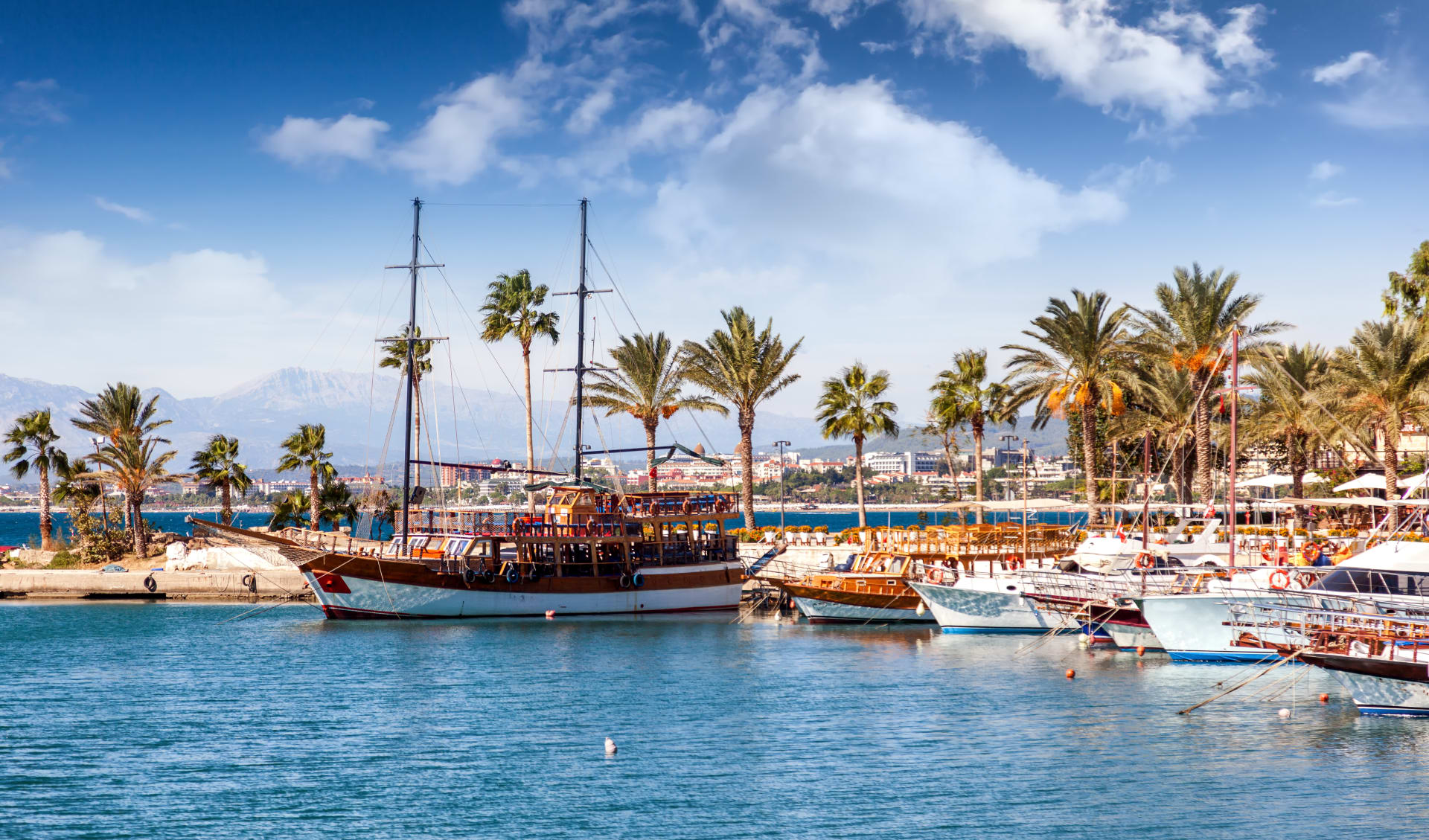 Badeferien im Ali Bey Resort Sorgun ab Antalya: Hafen_Türkei