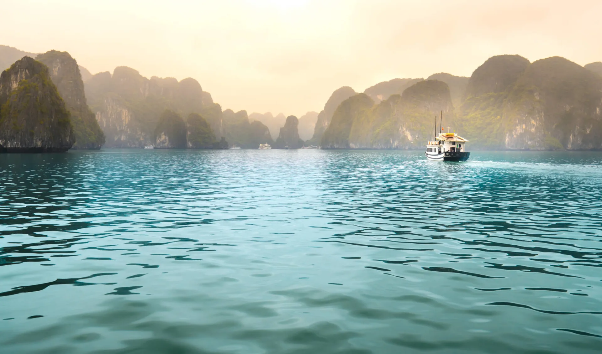 Vietnam für Geniesser ab Hanoi: Halong Bay