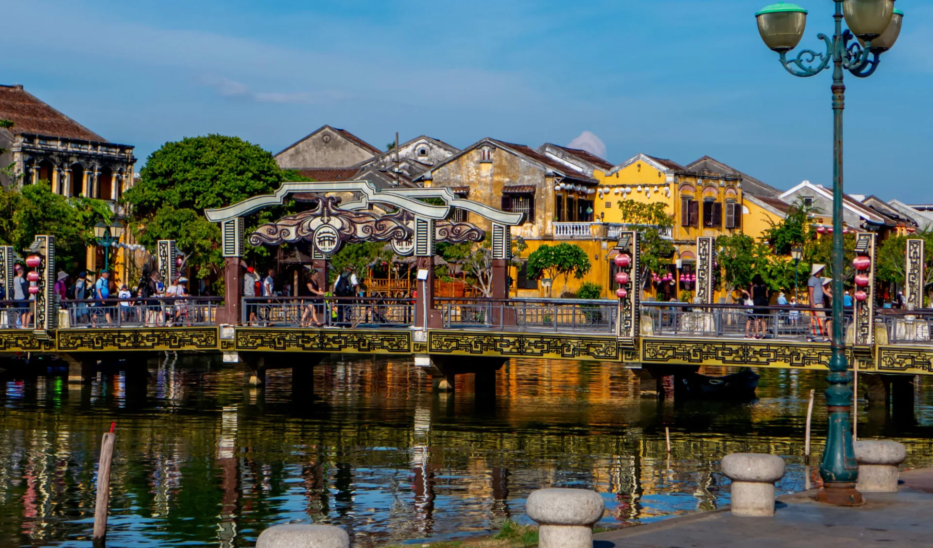 Grosse Indochina Reise ab Hanoi: Hoi An Town Scene