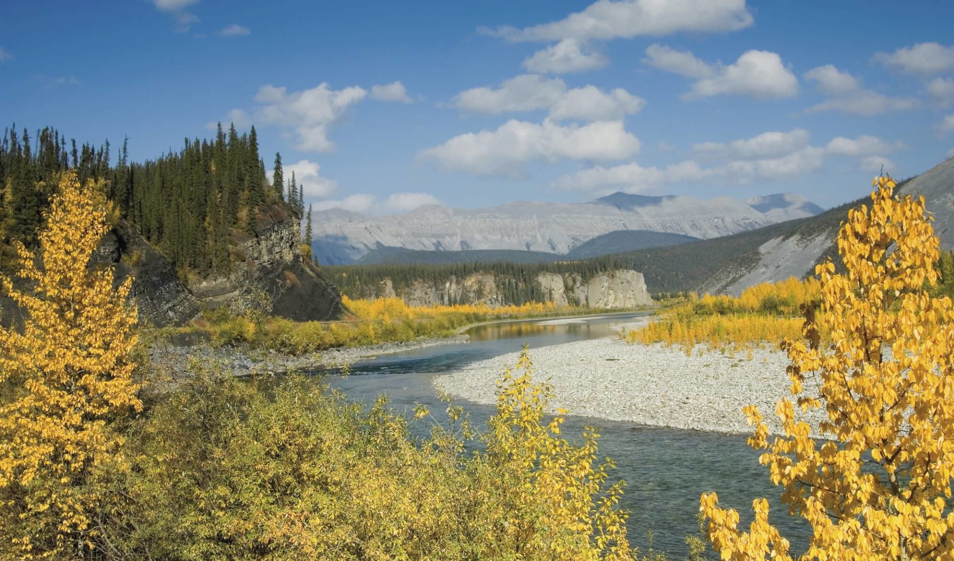 Yukon Aktiv-Tour ab Whitehorse: Kanada - Yukon - Ogilvie River