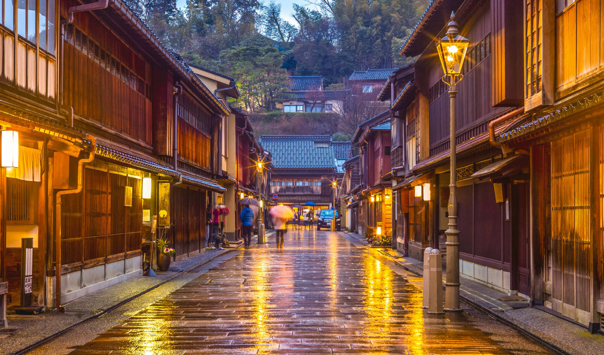 Höhepunkte Japans mit Verlängerung ab Tokio: Kanazawa Higashi Chaya District