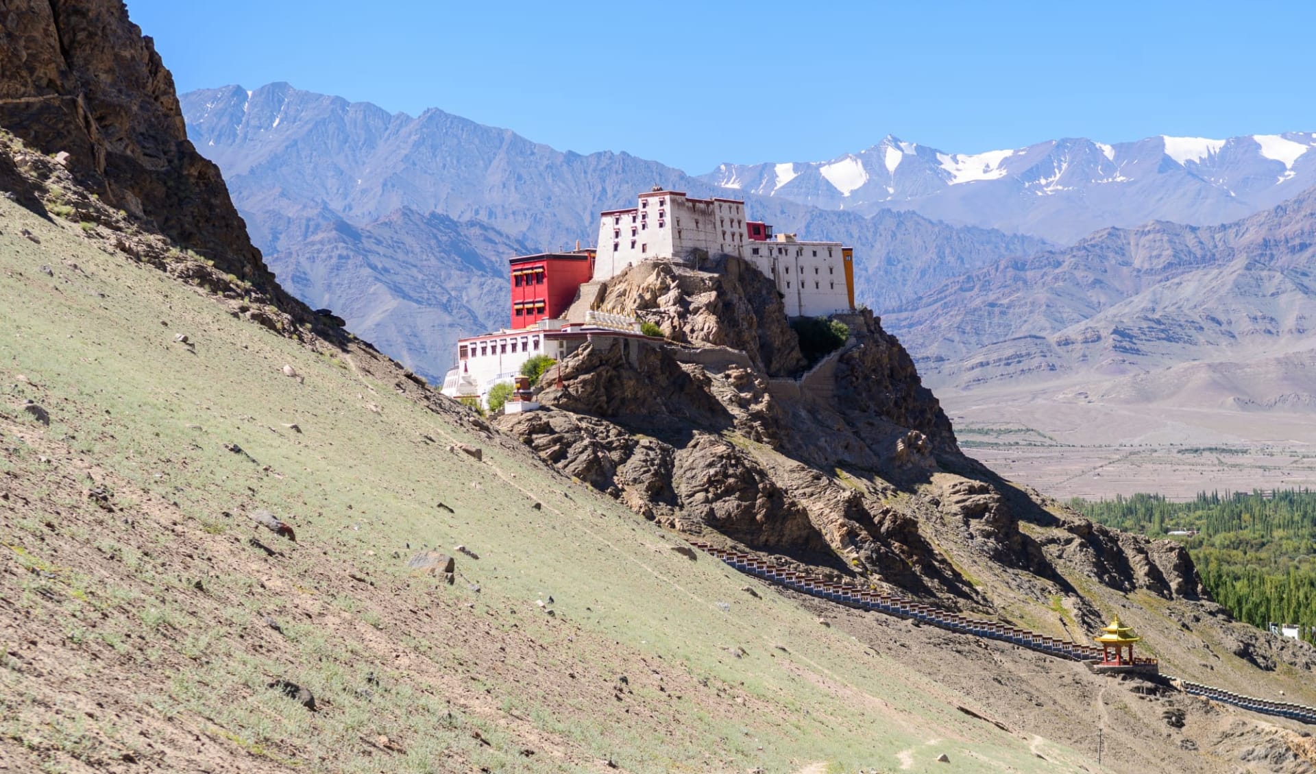 Tempelmagie und Bergidylle ab Delhi: Leh Thiksey Monastery