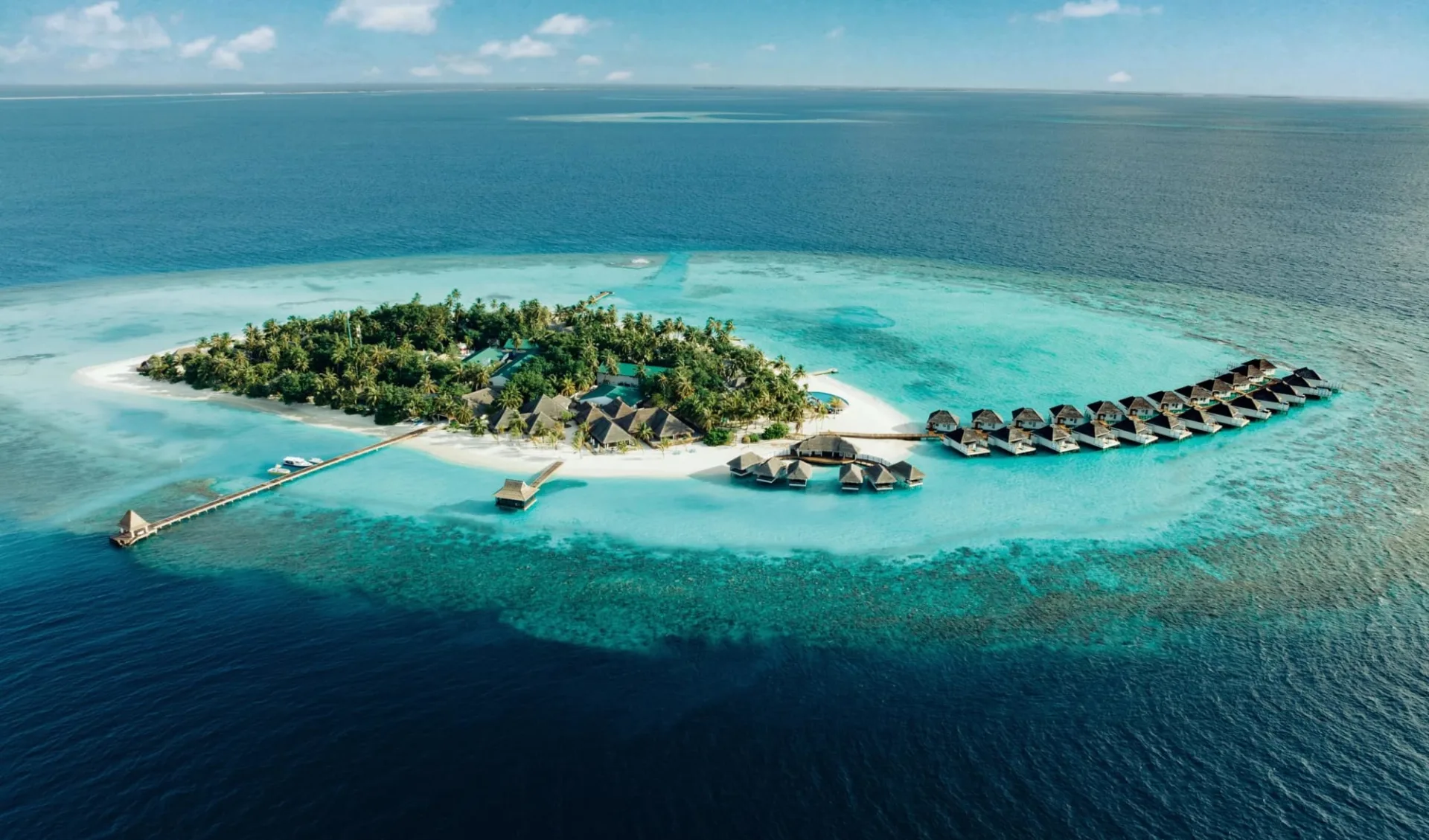 Nova Maldives in Ari-Atoll:  Nova Maldives